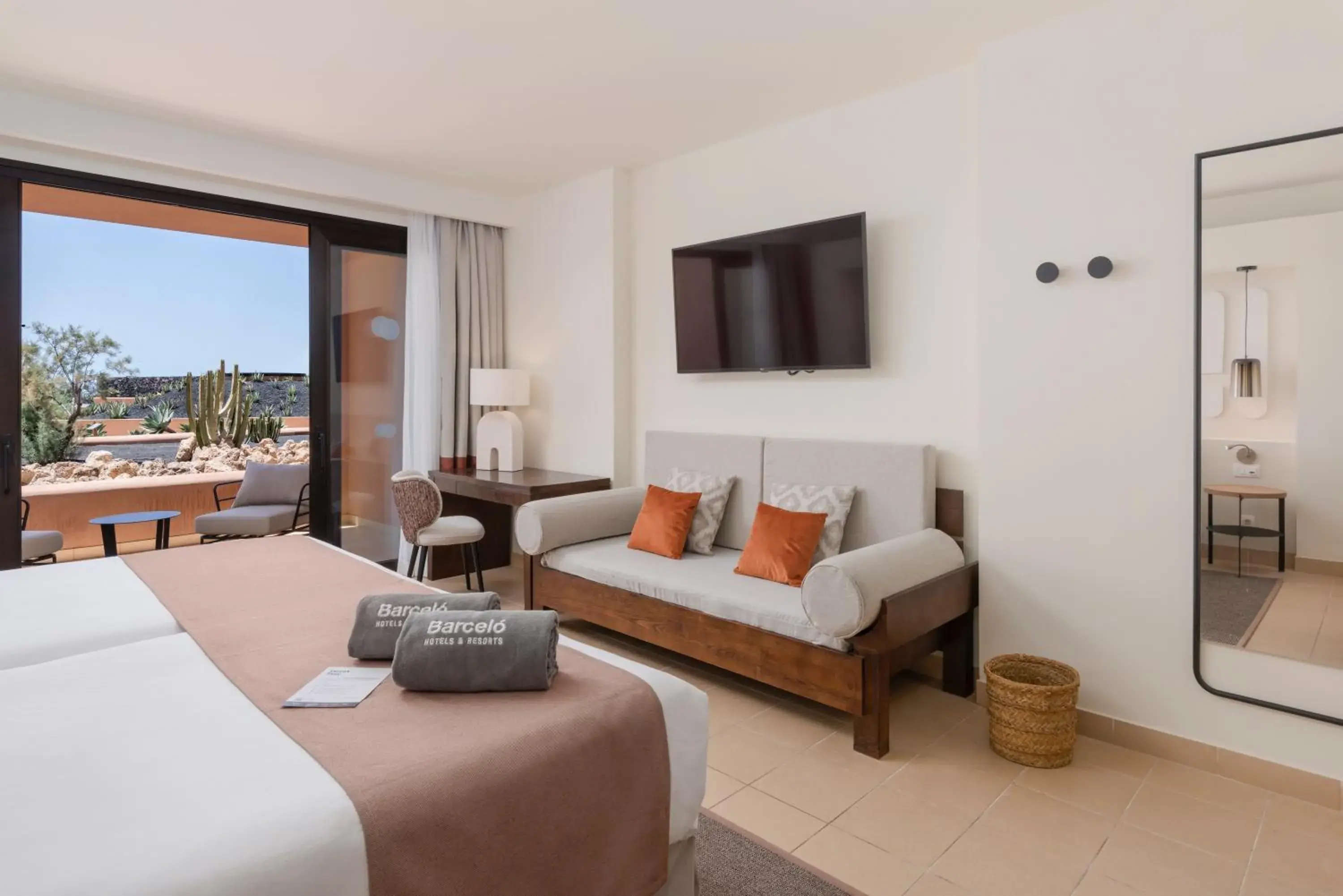 Bedroom, Bed in Barceló Tenerife Royal Level Bedroom, Bed in Barceló Tenerife Royal Level