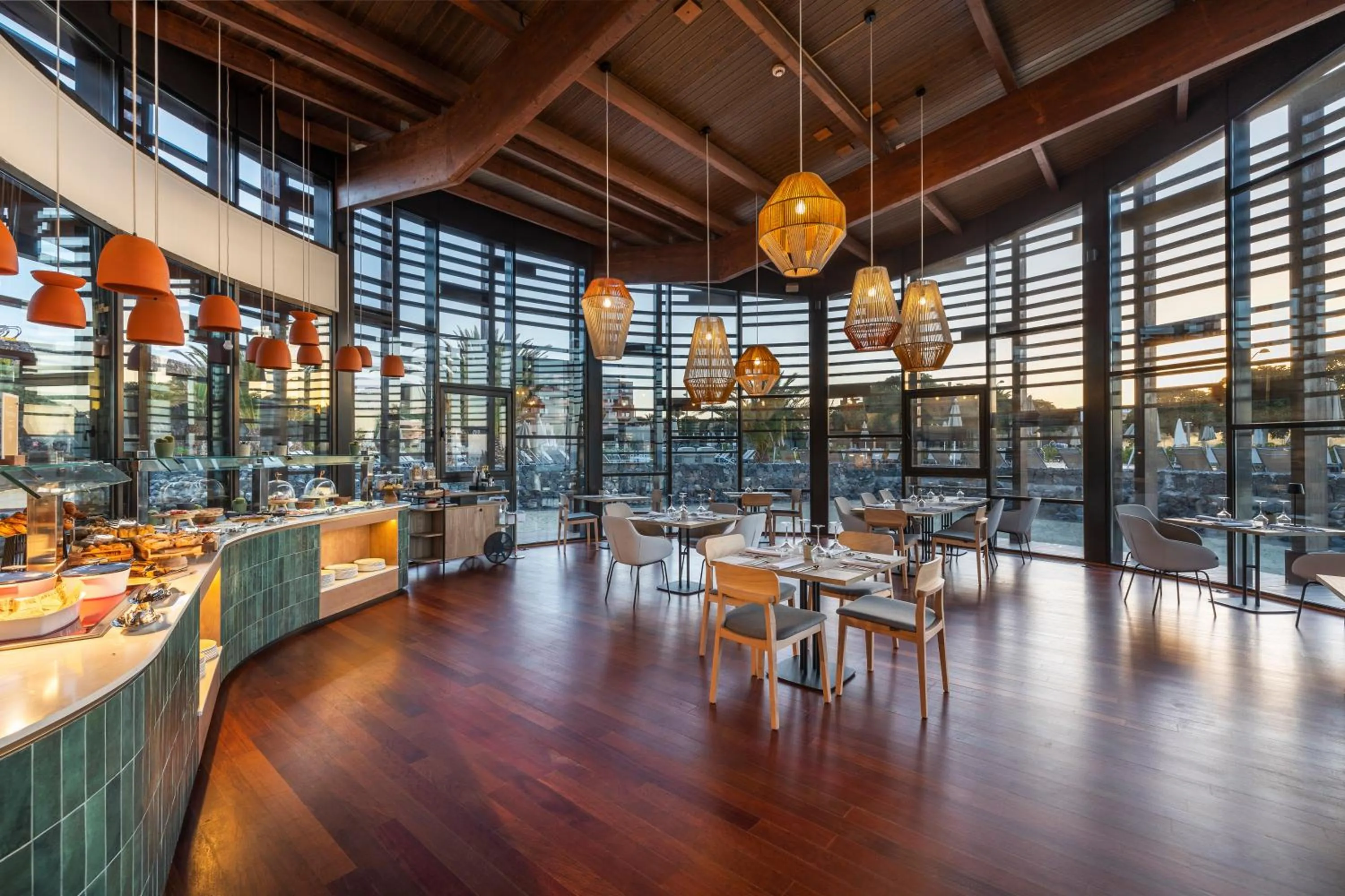 Restaurant/places to eat in Barceló Tenerife Royal Level