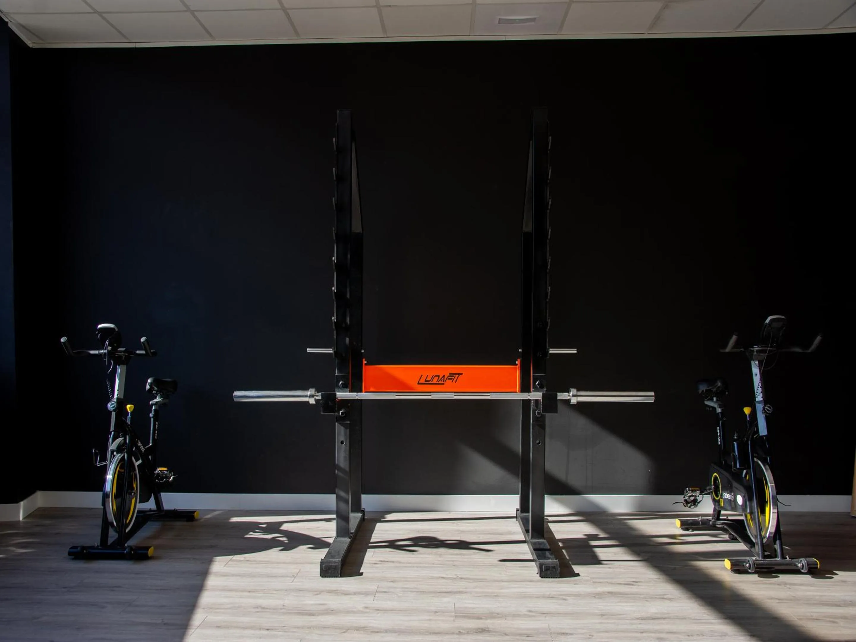 Fitness centre/facilities in Apartamentos Santander Maliaño Suites 3000