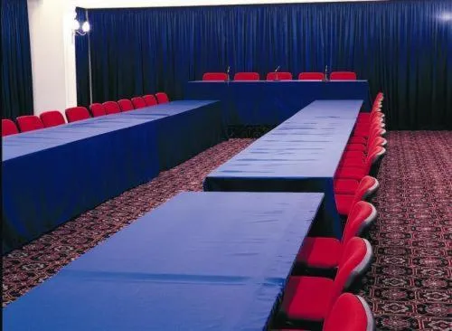 Meeting/conference room in Le Crillon