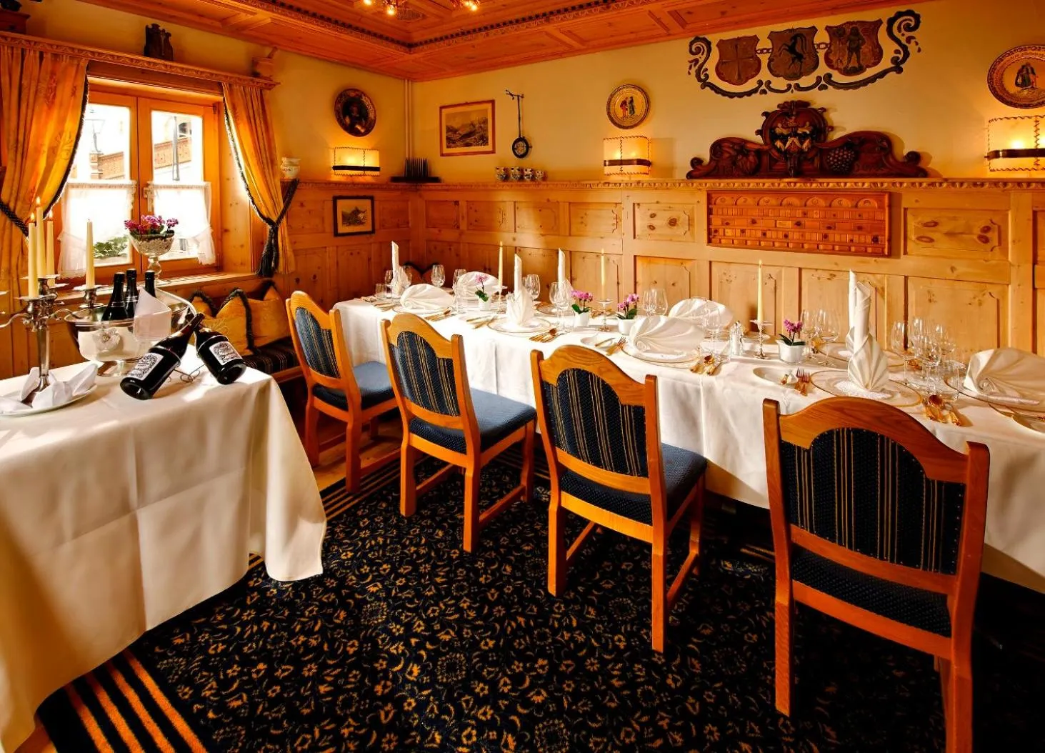 Restaurant/places to eat in Relais & Châteaux Schlosshotel Chastè - Scuol Tarasp
