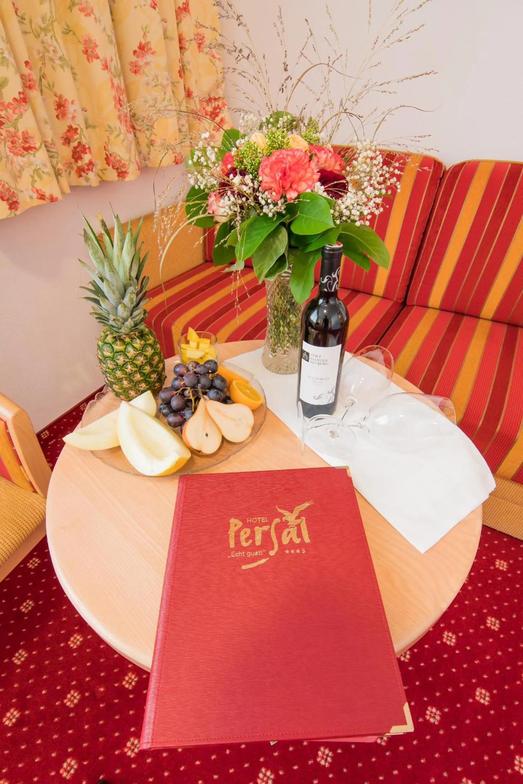 Area and facilities in Superior Hotel Persal