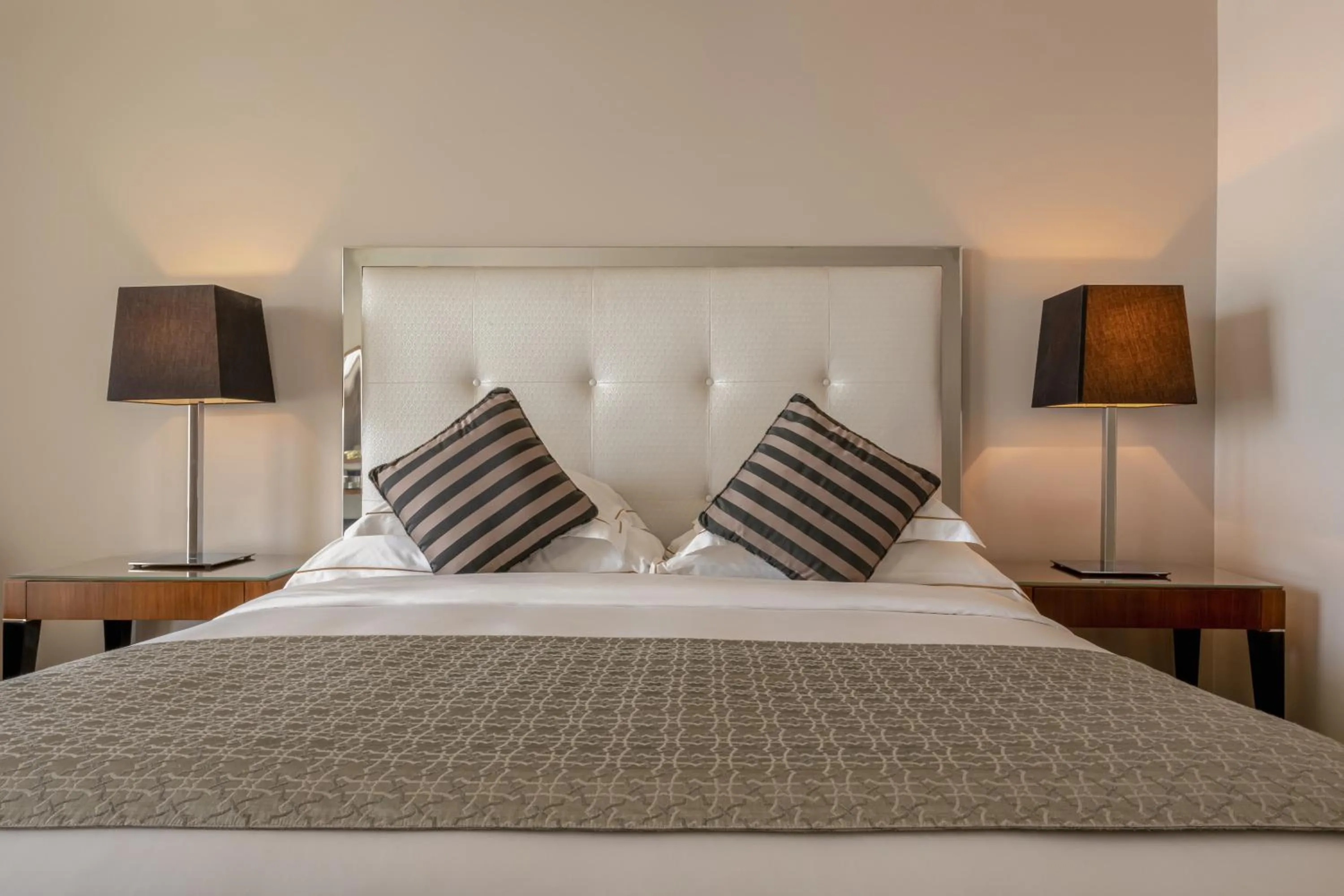 Bed in Mövenpick Hotel Beirut