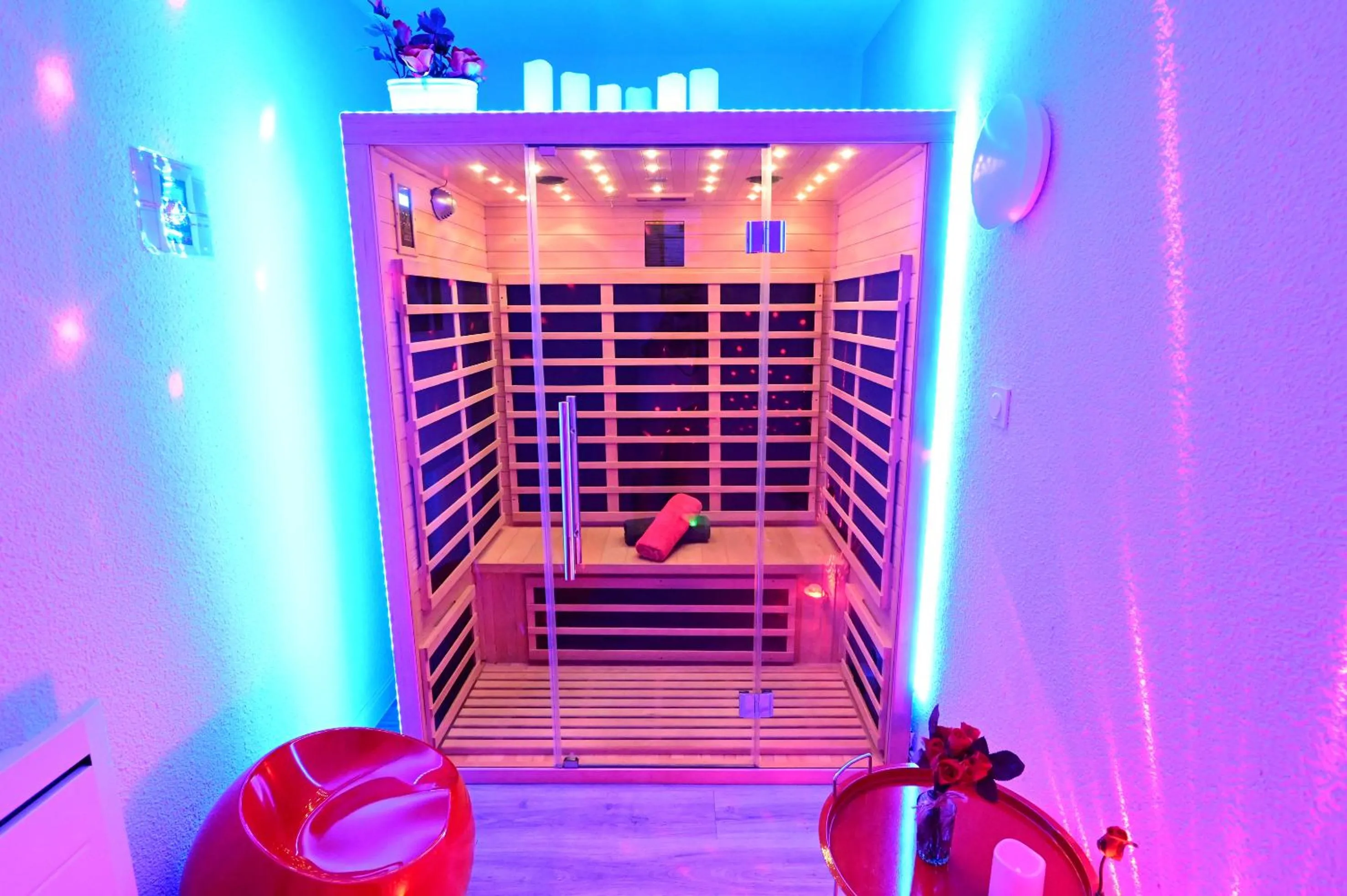 Grand Studio BISCARROSSE PLAGE Une nuit A 2 avec Sauna Luxe, Balnéo, Océan rien que pour vous