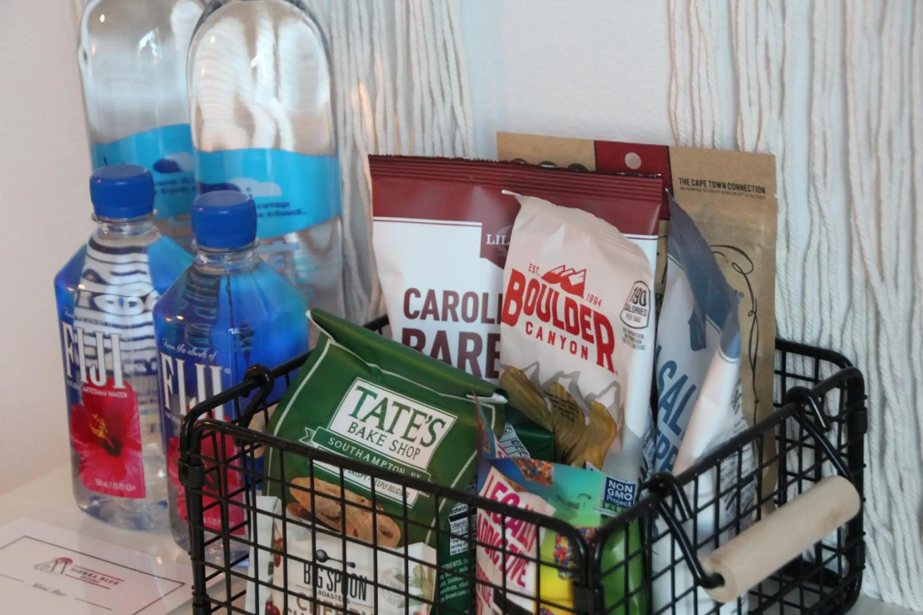 Restaurant/places to eat in Sierra Blue Hotel & Swim Club Restaurant/places to eat in Sierra Blue Hotel & Swim Club