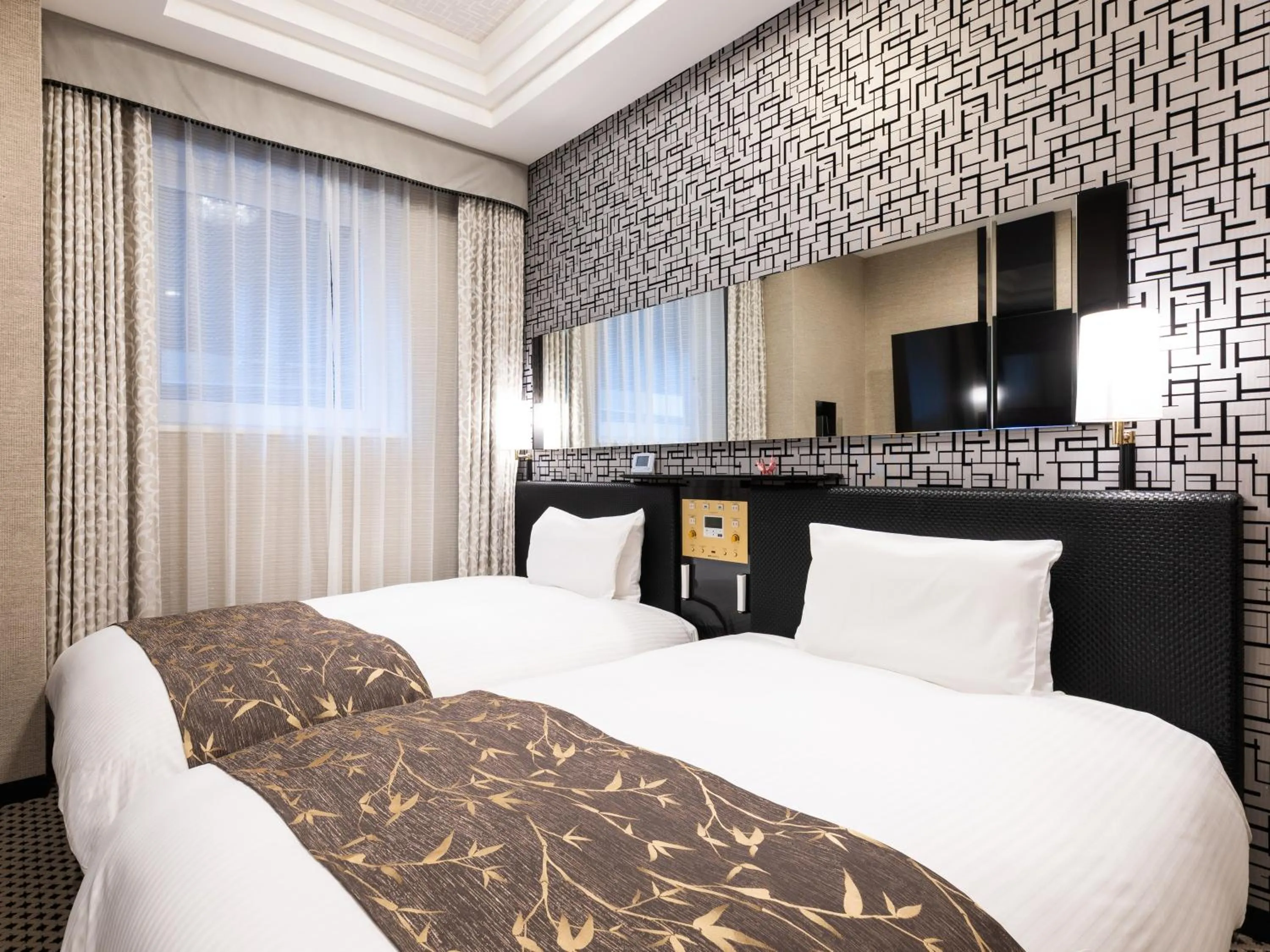 Photo of the whole room, Bed in APA Hotel Kintetsu-Nara Ekimae