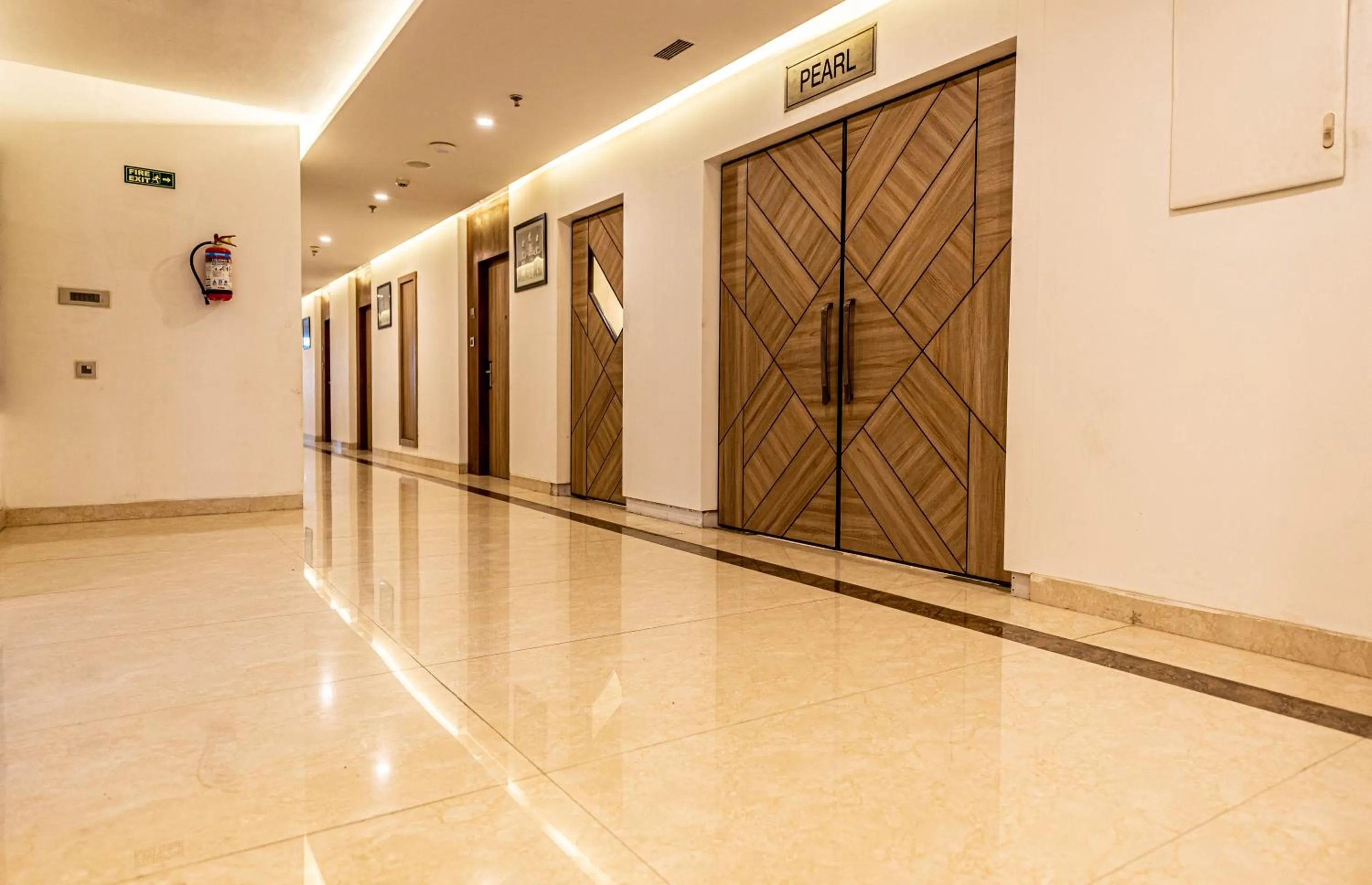 Lobby or reception in The Elite Lucknow Convention Hotel