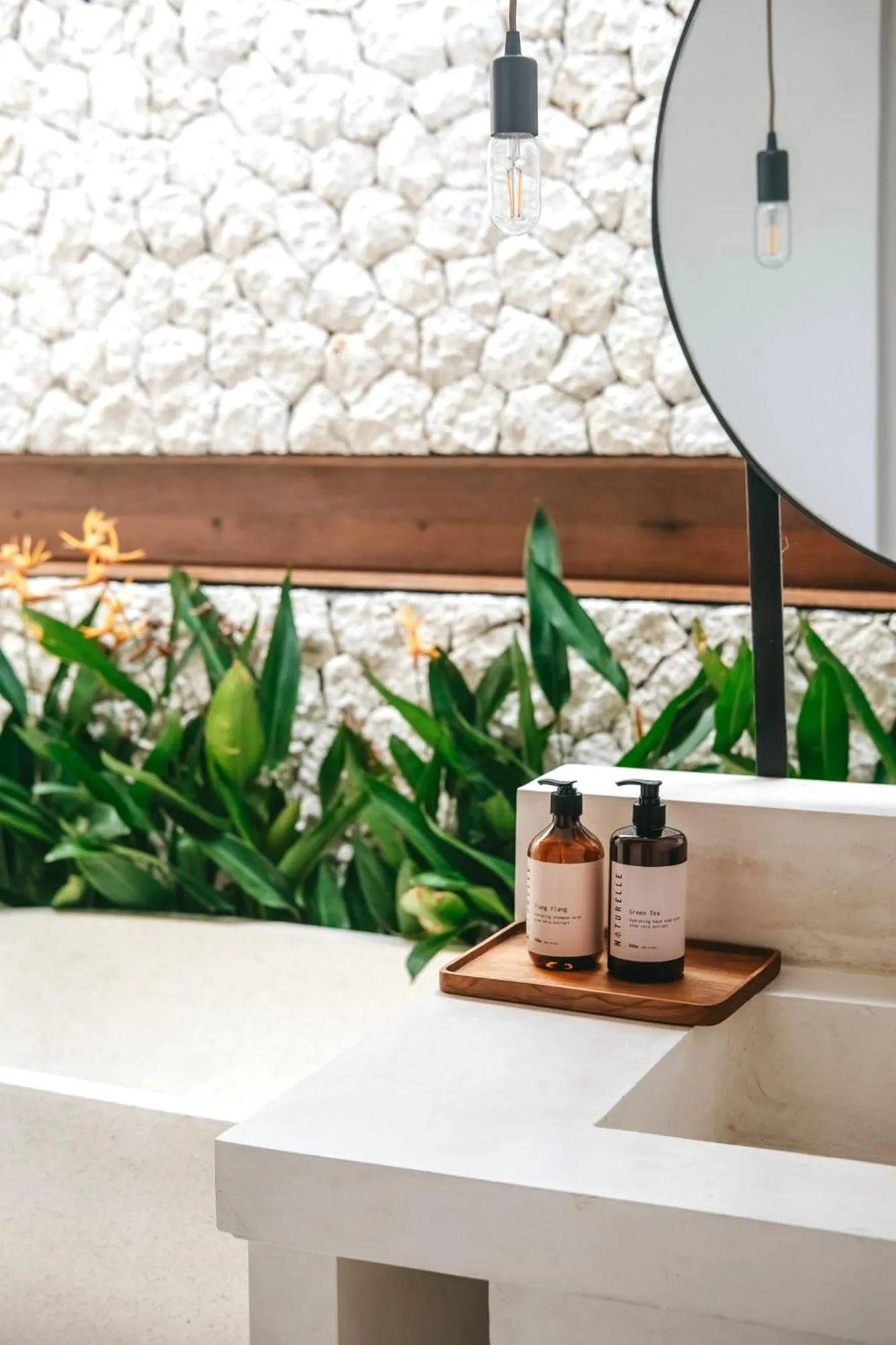 Bathroom in MODJO Villas Bingin