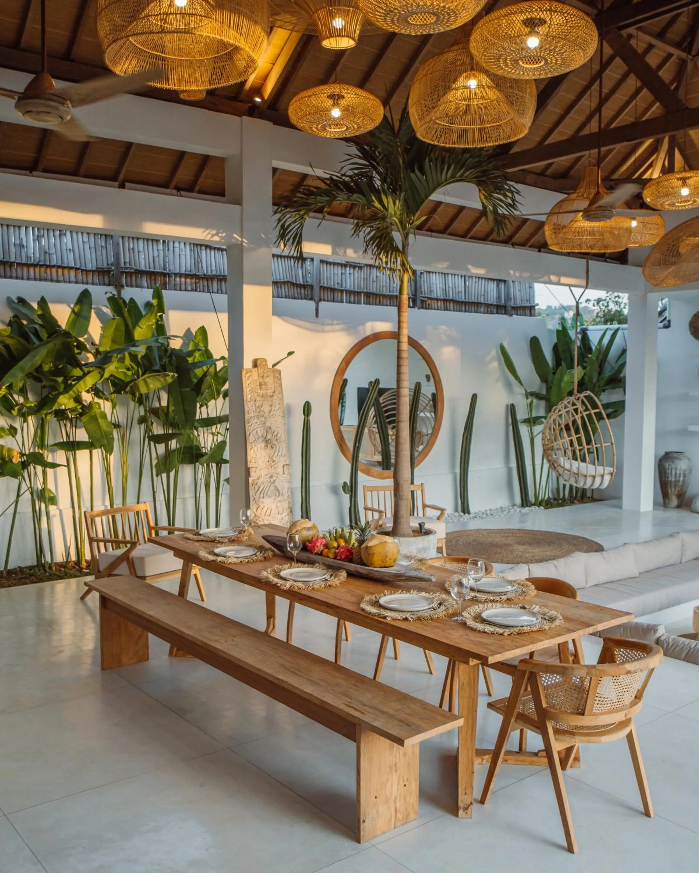 Dining area in MODJO Villas Bingin