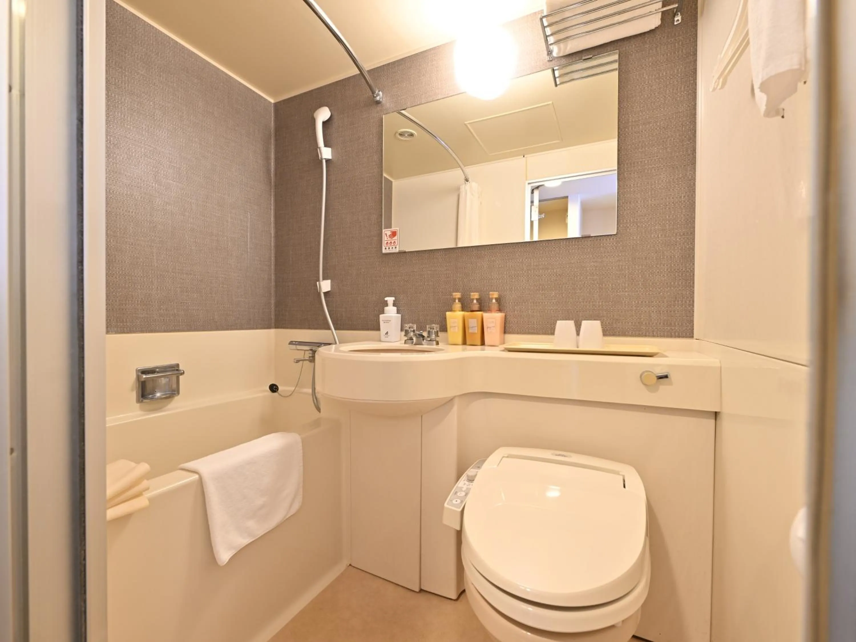 Shower in Hotel Abest Sapporo