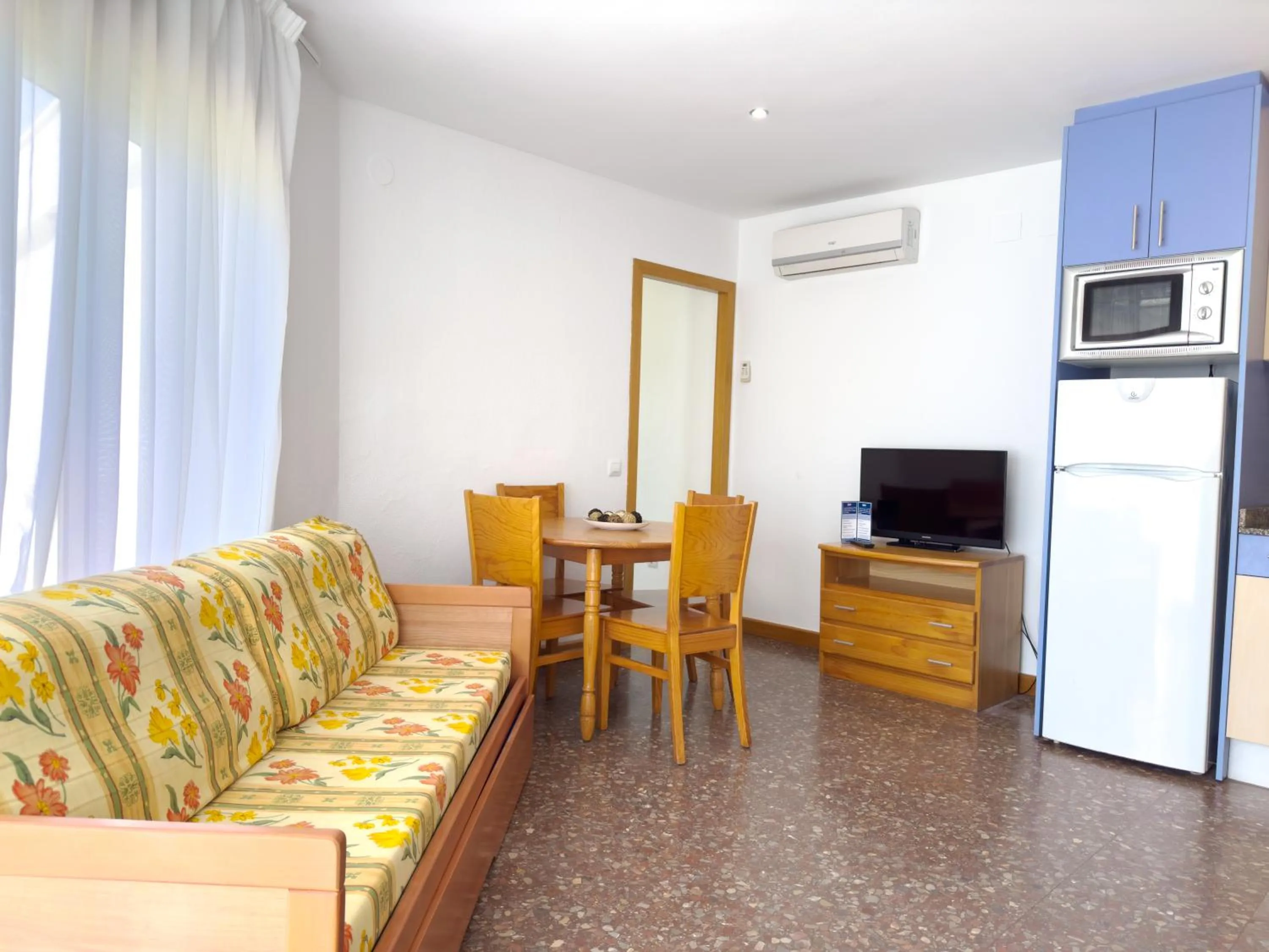 TV and multimedia in Rentalmar Atlantida Atico