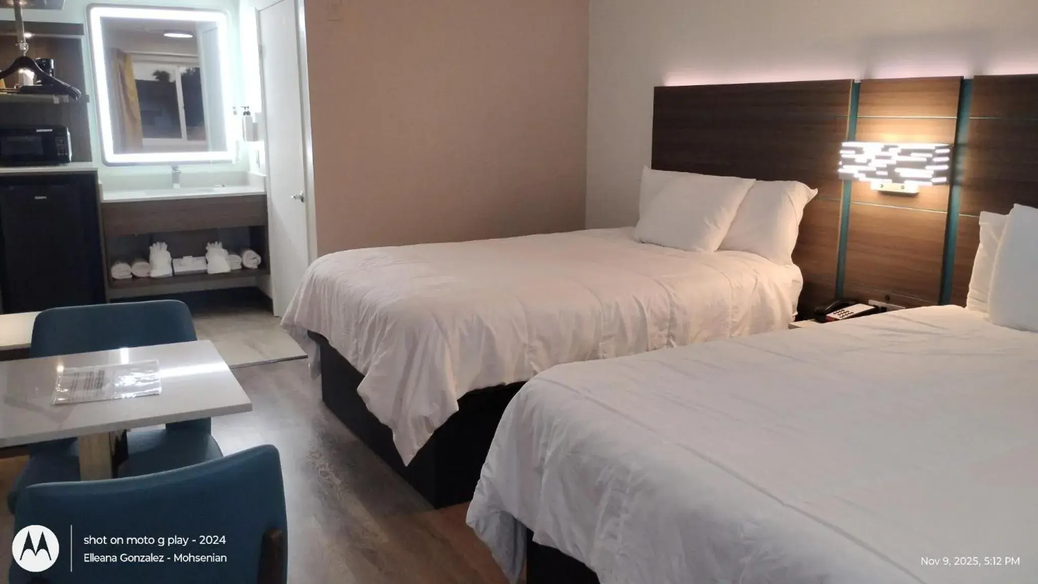 Bed in Mission Inn San Luis Obispo Bed in Mission Inn San Luis Obispo