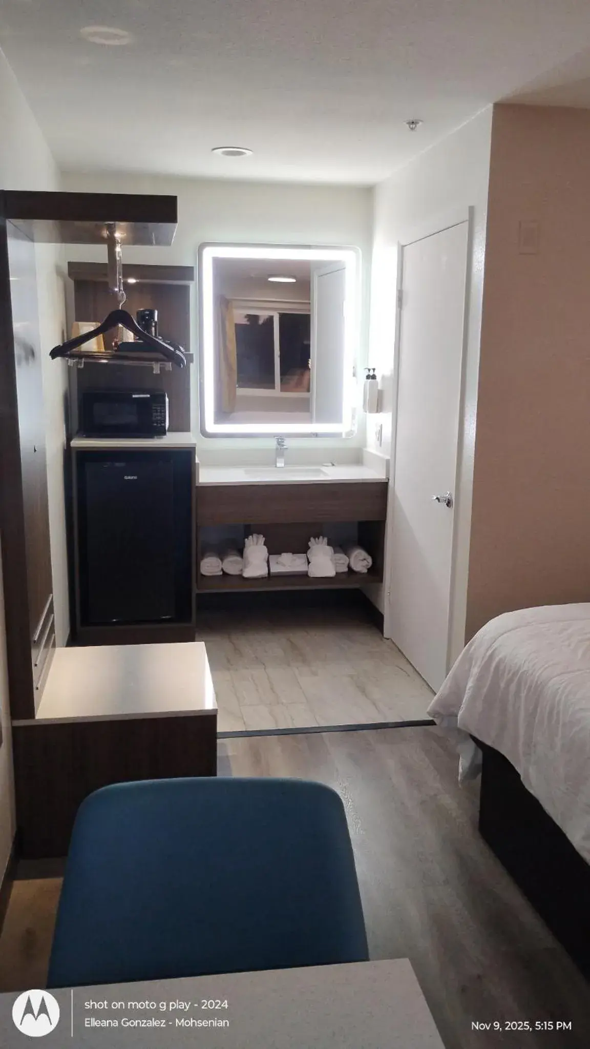 Bed in Mission Inn San Luis Obispo Bed in Mission Inn San Luis Obispo