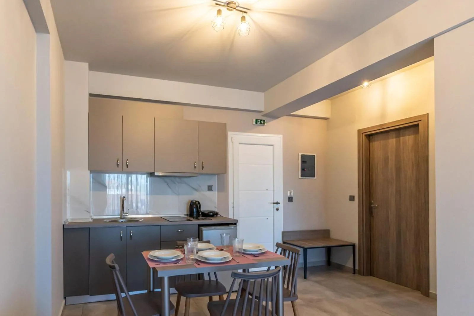 Kitchen or kitchenette in AURA APARTMENTS
