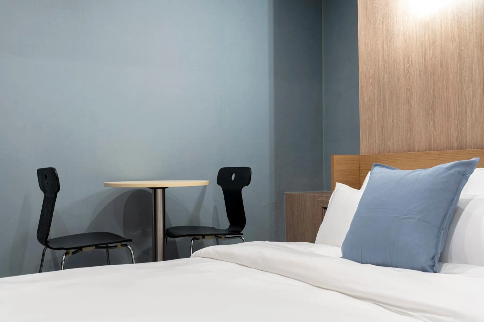 Bed in Shourin Hotel Daejeon by Aank