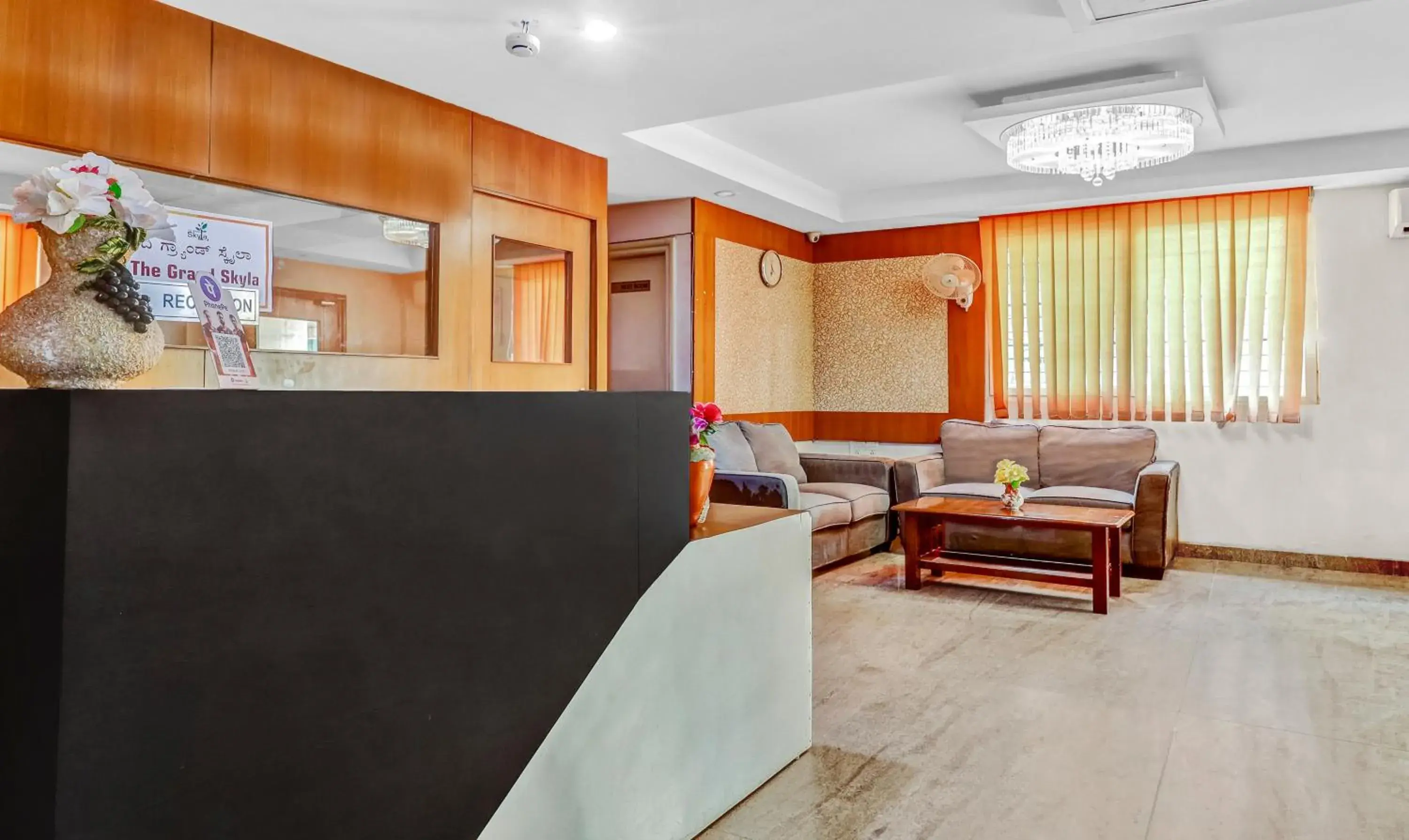 Lobby or reception in Treebo The Grand Skyla Marathahalli Lobby or reception in Treebo The Grand Skyla Marathahalli