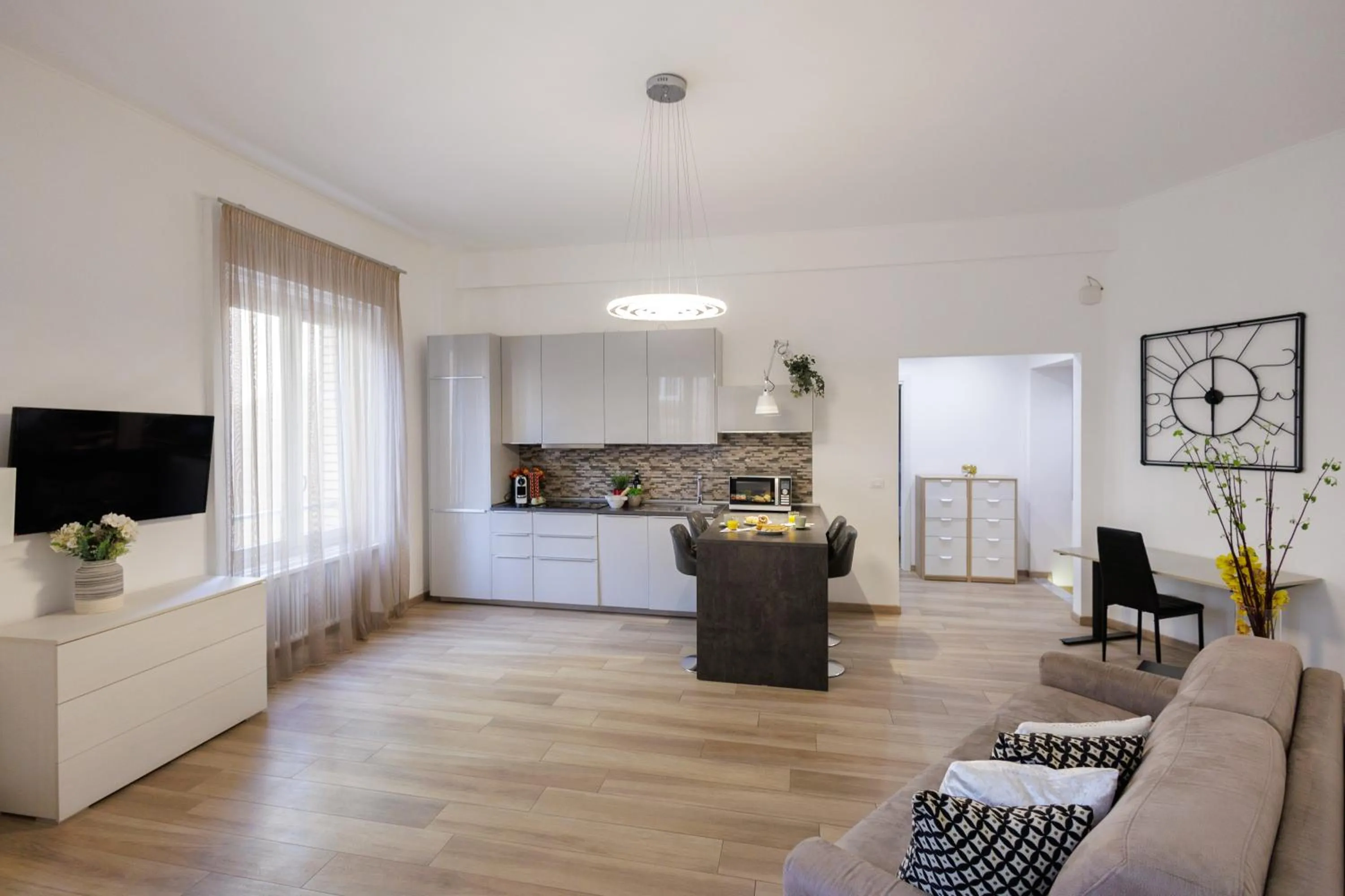 internet in Genoa Lux Apartments with parking