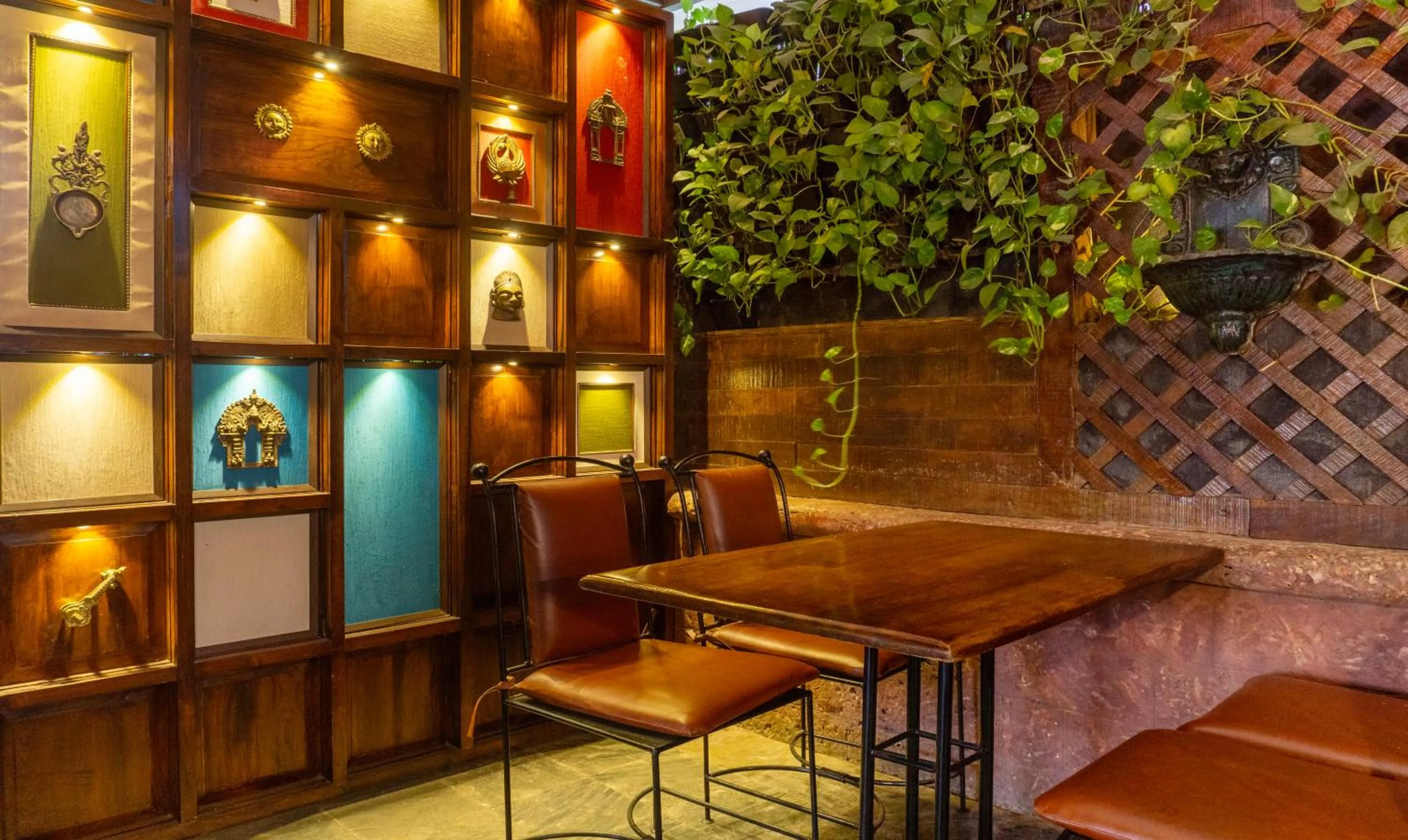 Restaurant/places to eat in Treebo Bhairavee, Baner