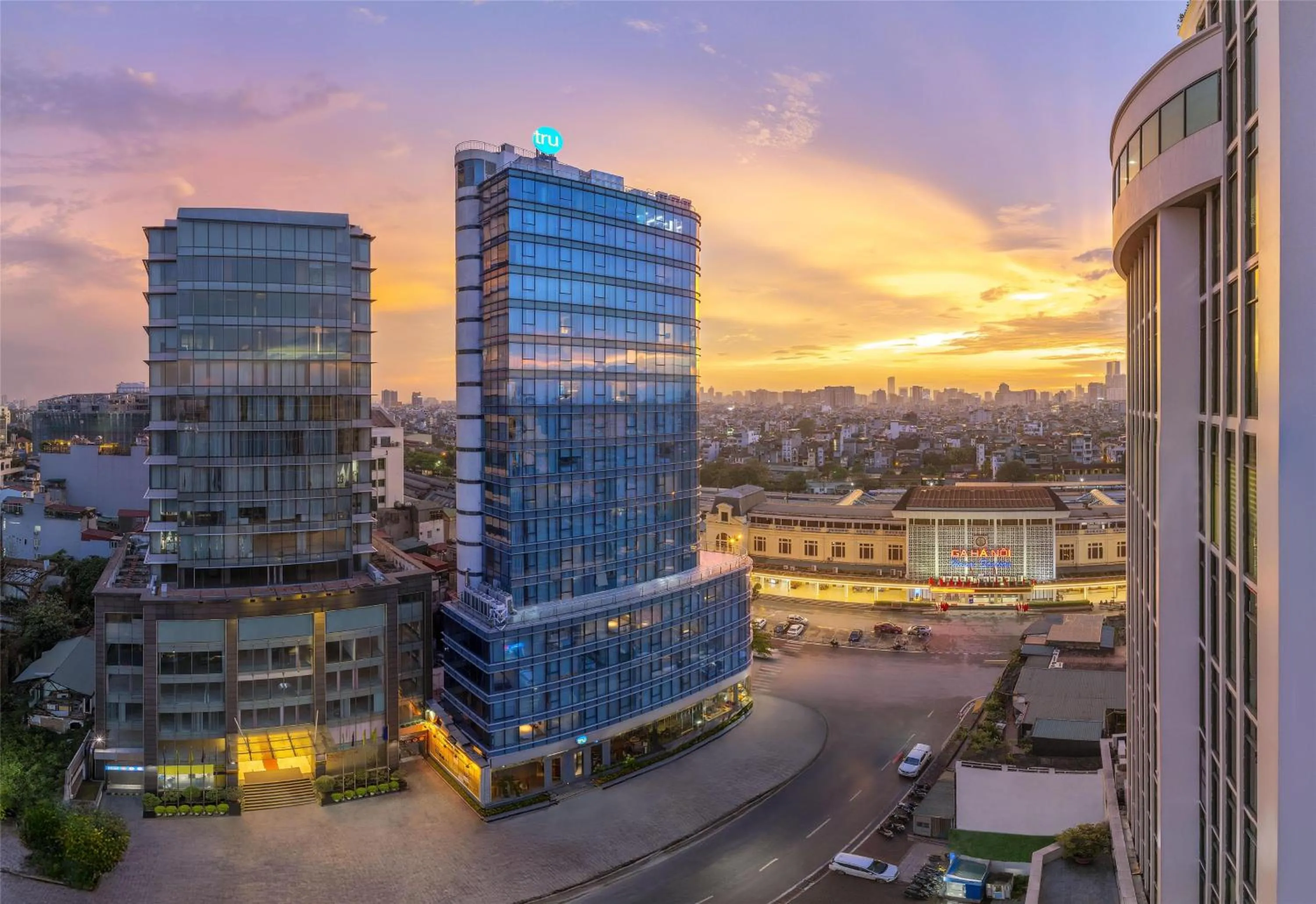 Property building in Tru by Hilton Hanoi Station