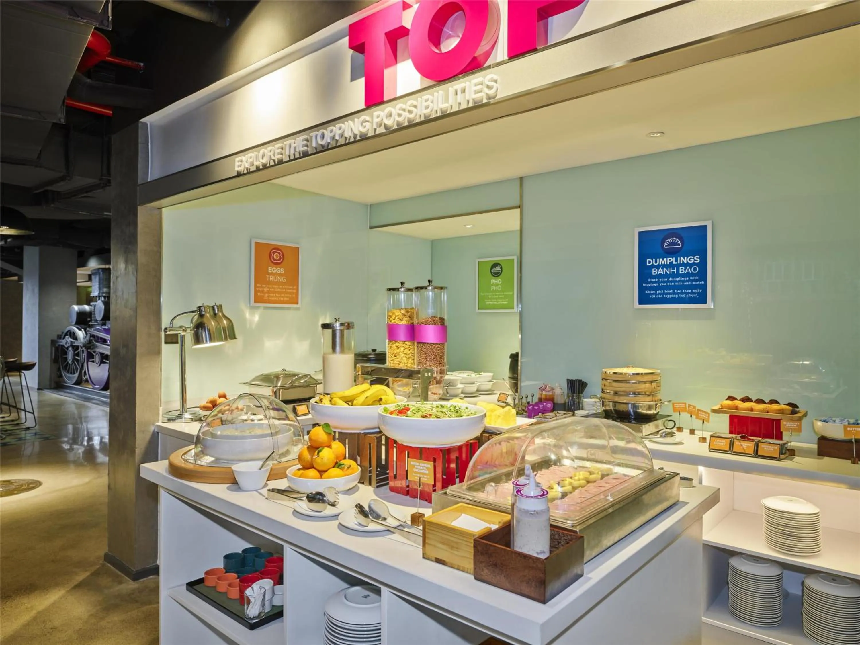 Restaurant/places to eat in Tru by Hilton Hanoi Station