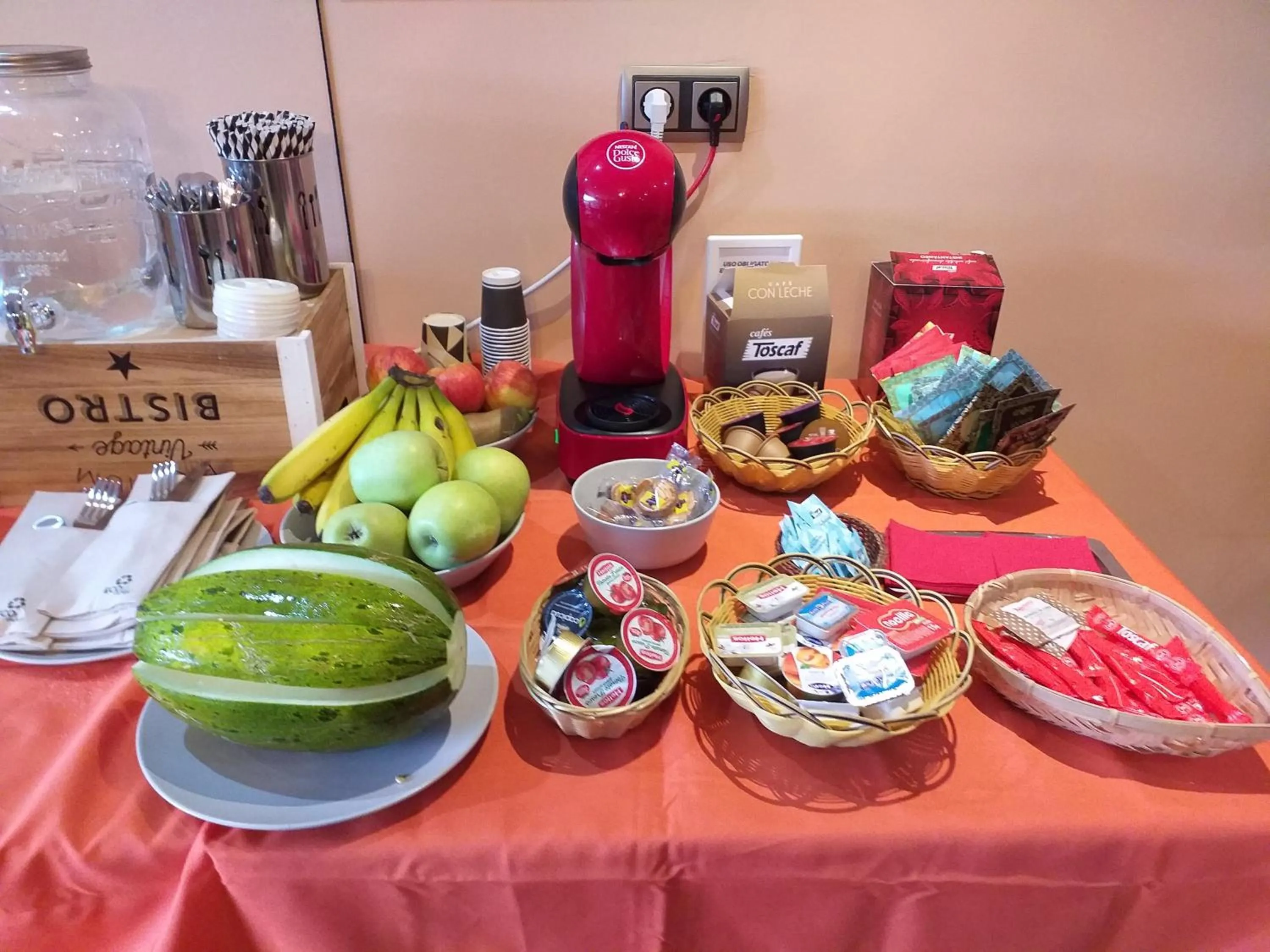 Breakfast in Hotel Rural Montesomao