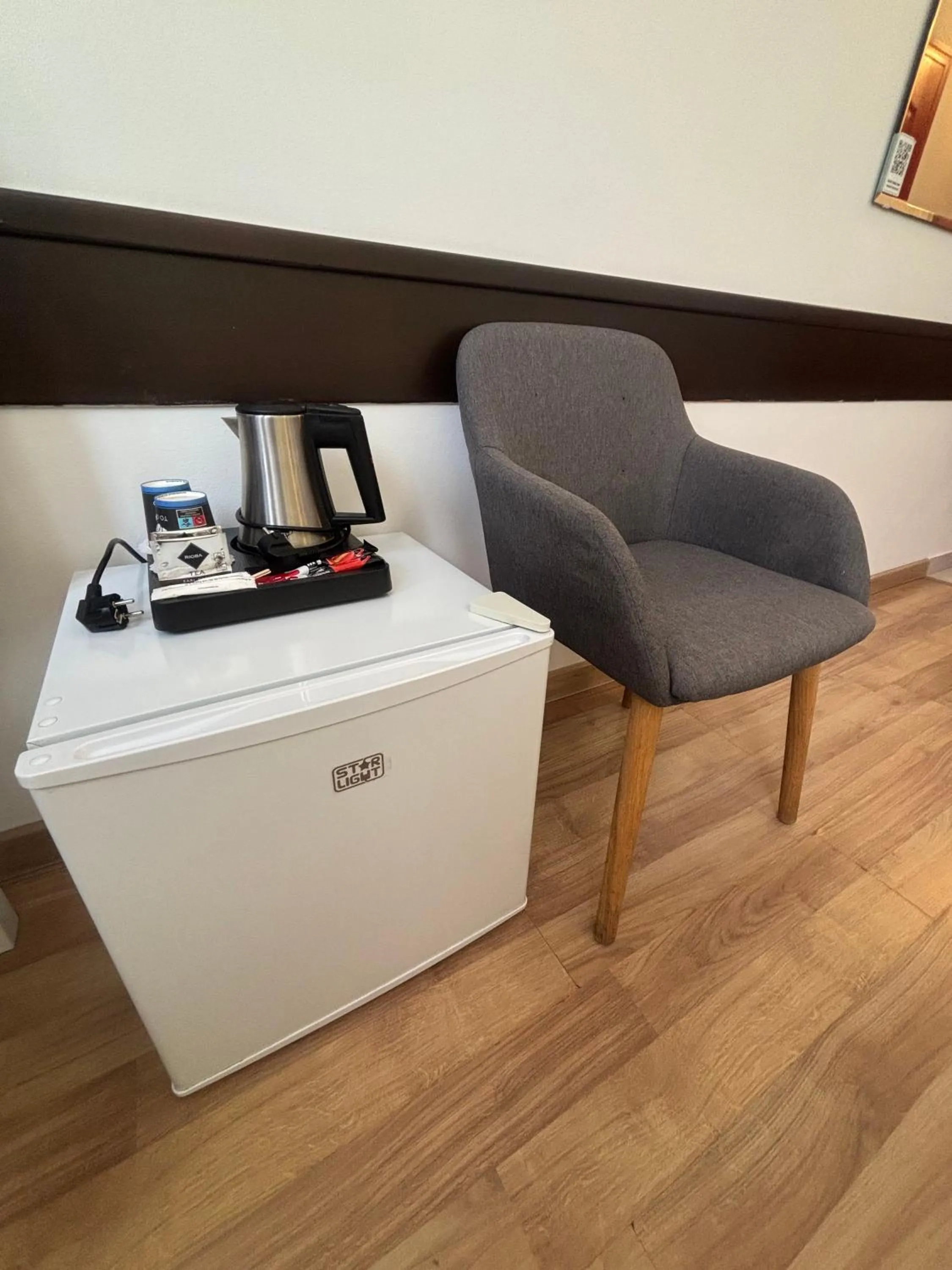 Seating area in Hotel Gloria Budapest City Center