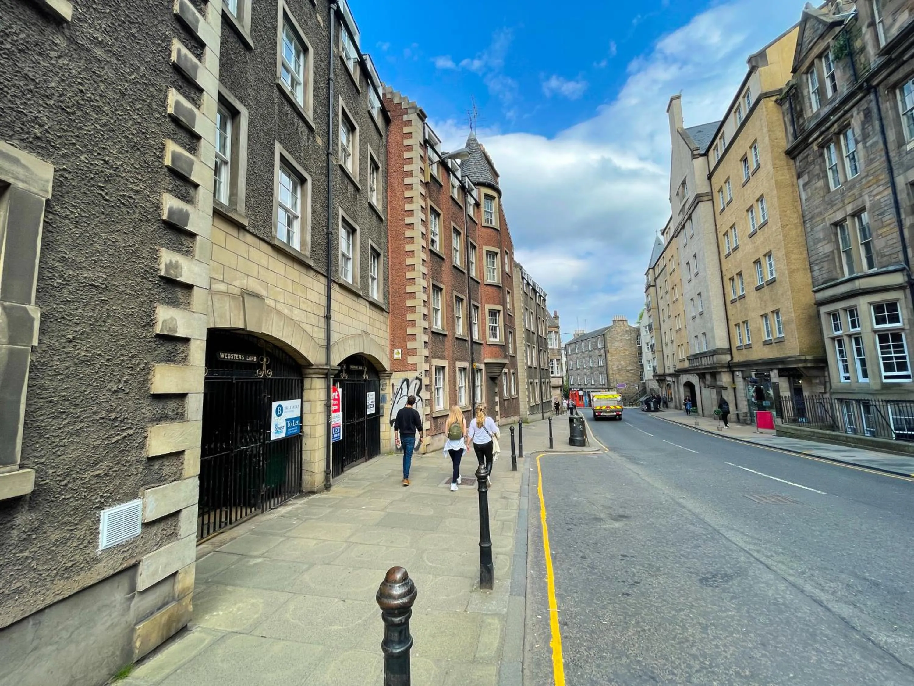 Studio Hart Castle Rock Grassmarket