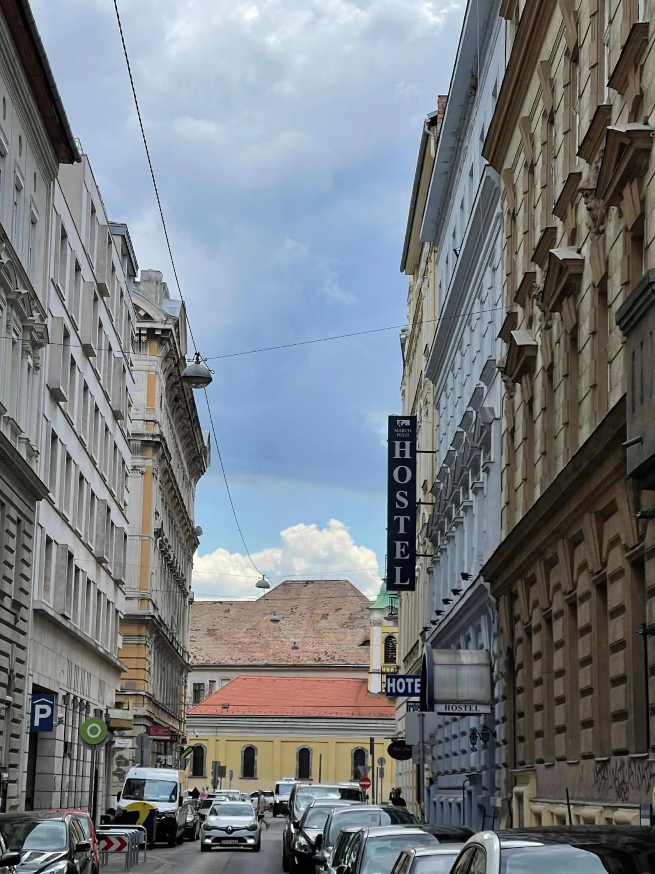 Property building in MP Hostel Budapest Property building in MP Hostel Budapest