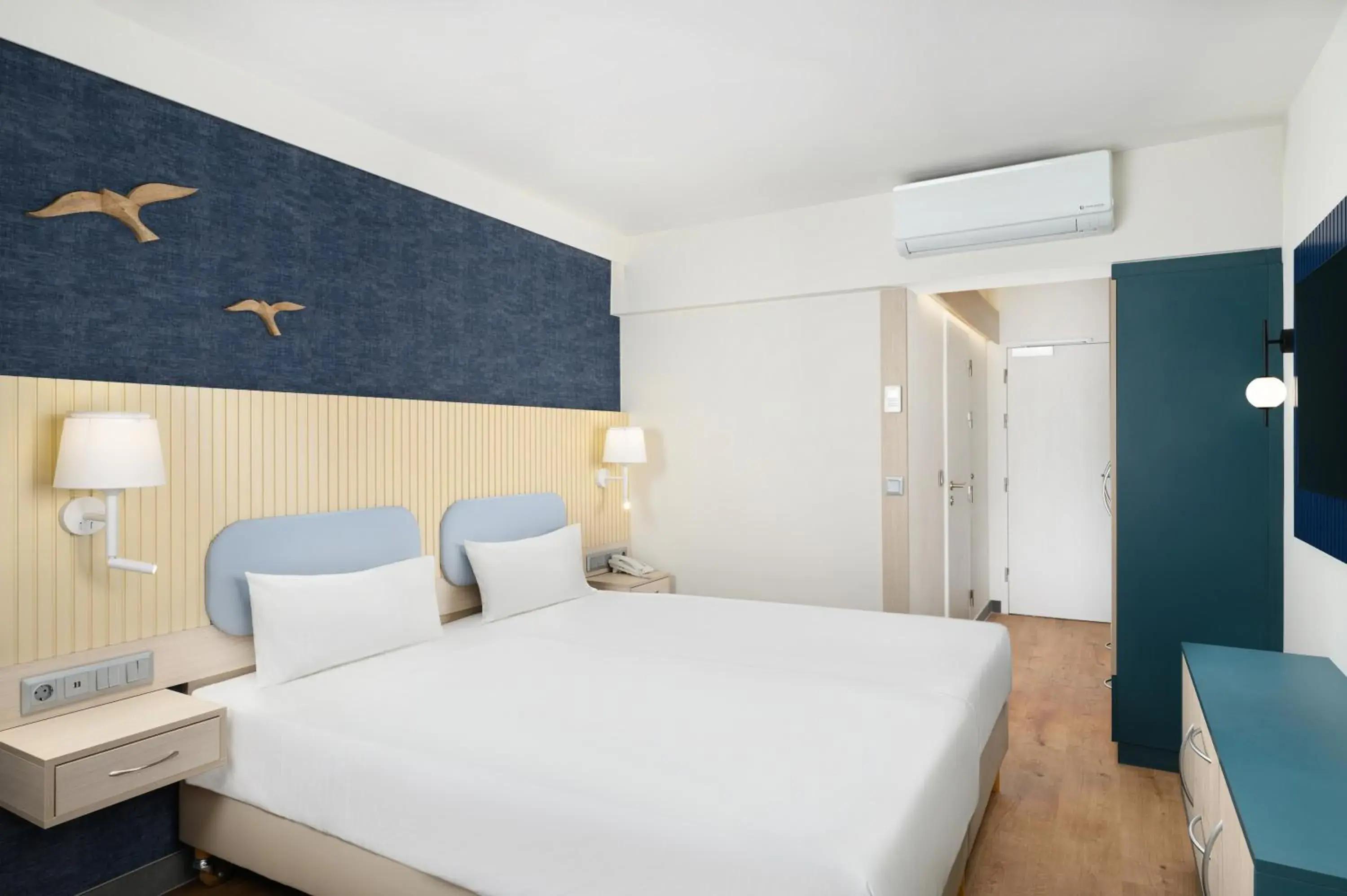 Premium room with lake view- newly refurbised - single occupancy in Danubius Hotel Annabella Premium room with lake view- newly refurbised - single occupancy in Danubius Hotel Annabella