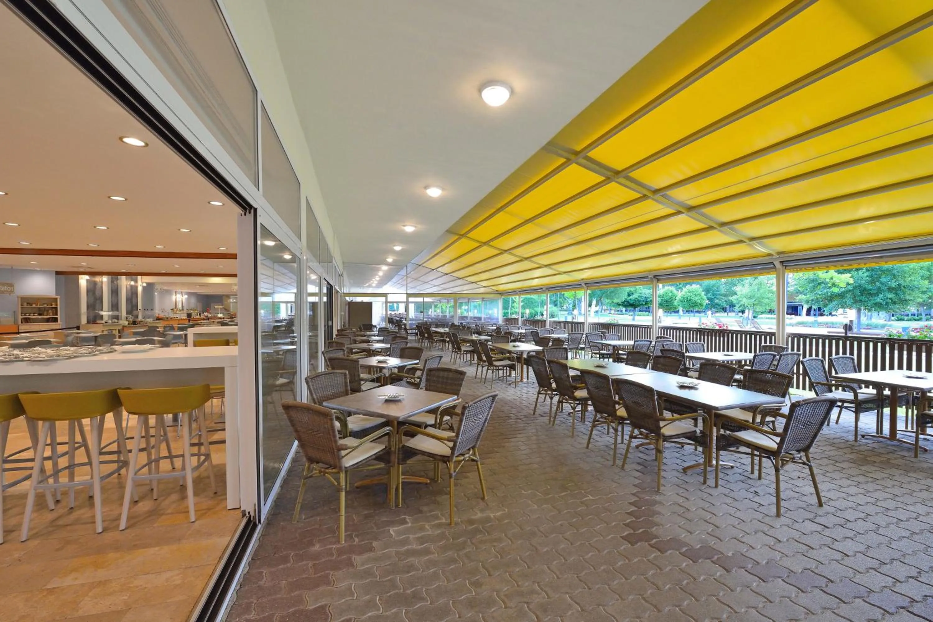 Restaurant/places to eat in Danubius Hotel Annabella