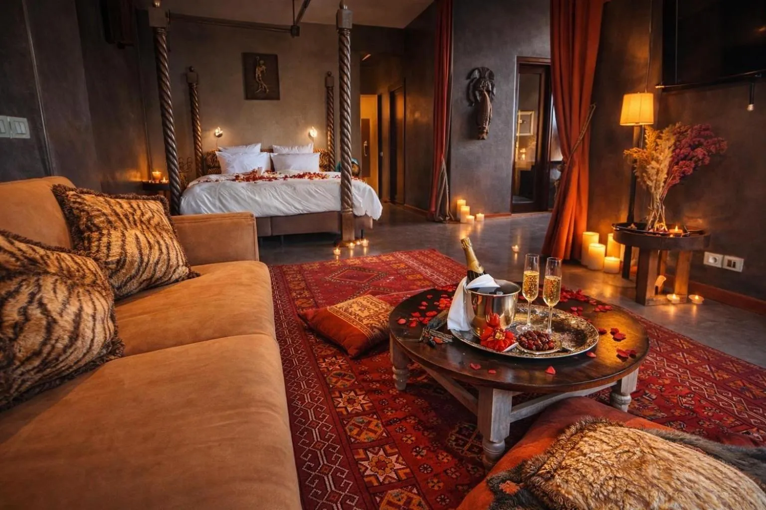 Bed in Jnan Lotf Marrakech - Le Jardin de la Bienveillance