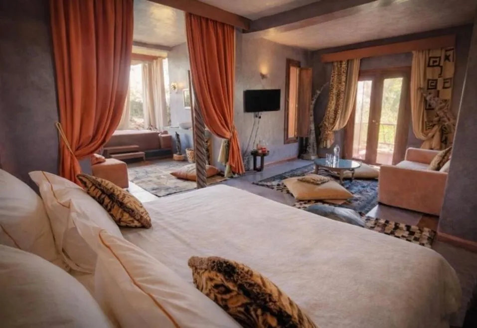 Bed in Jnan Lotf Marrakech - Le Jardin de la Bienveillance