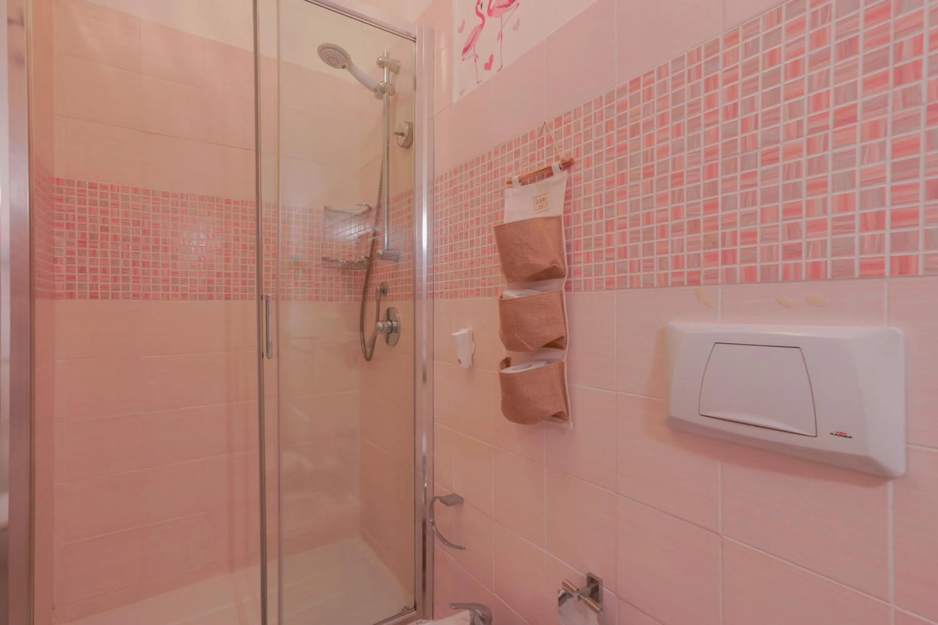 Shower in Approdo Rooms - Eja Sardinia