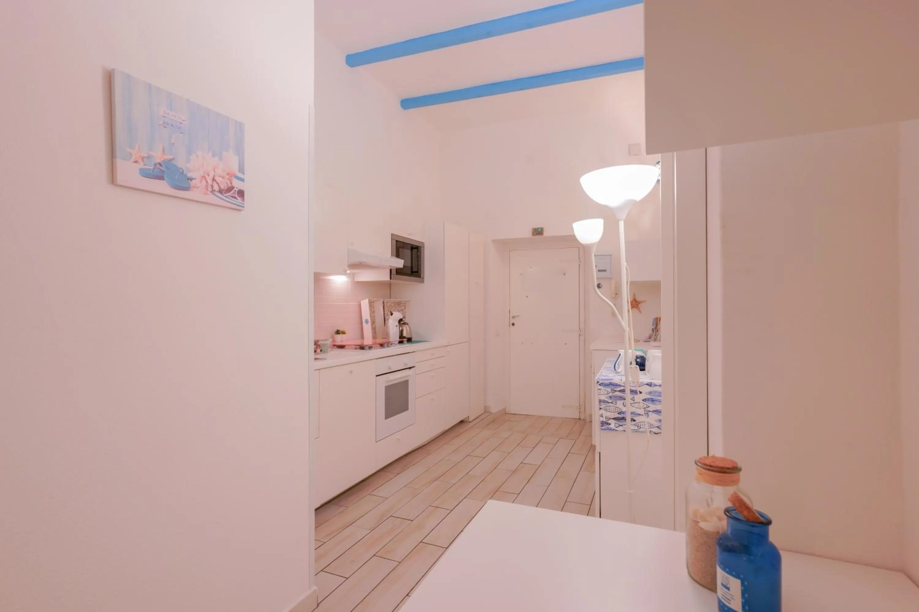 microwave in Approdo Rooms - Eja Sardinia