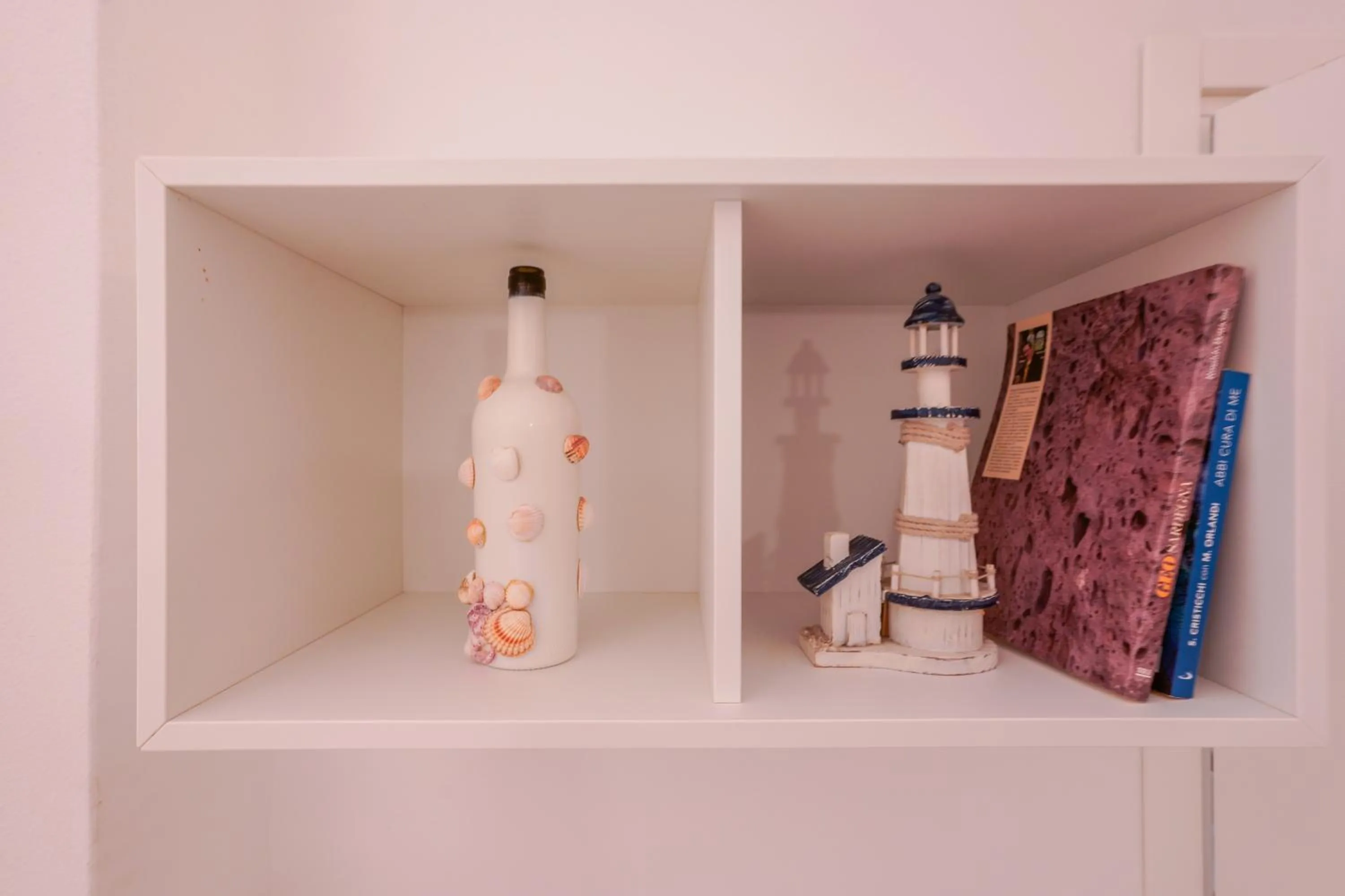 Decorative detail in Approdo Rooms - Eja Sardinia