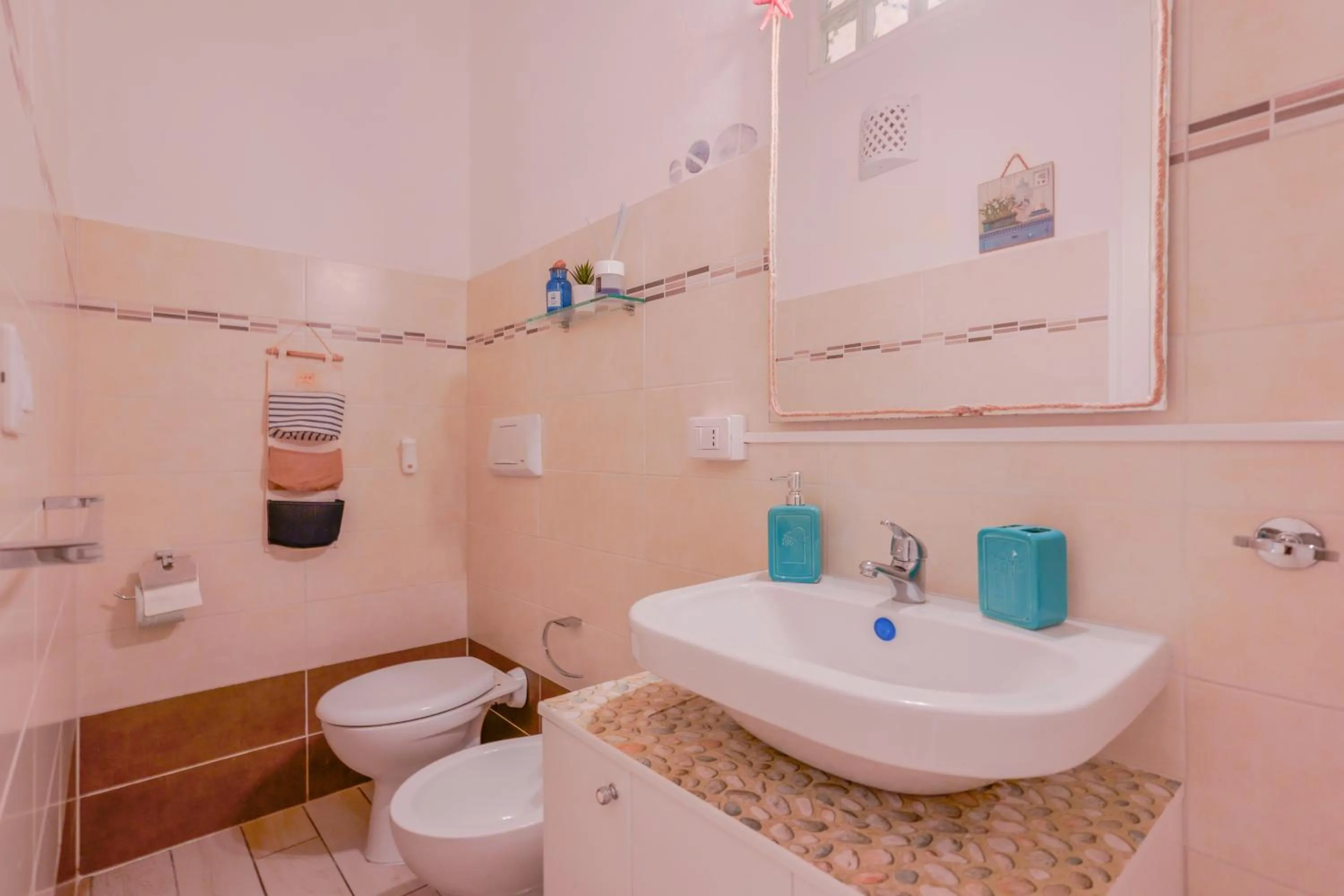 Toilet in Approdo Rooms - Eja Sardinia