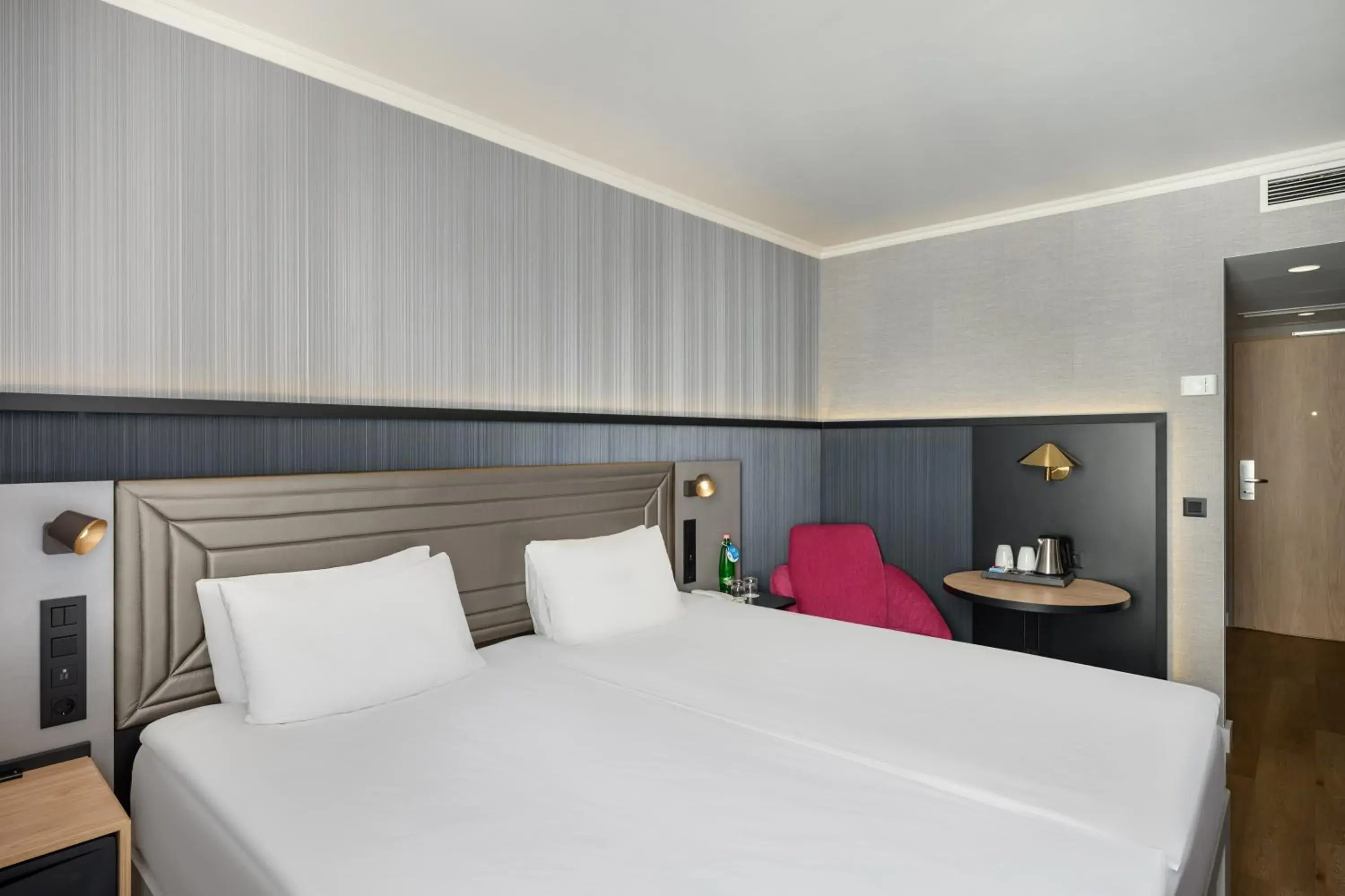 Bed in Danubius Hotel Erzsébet City Center Bed in Danubius Hotel Erzsébet City Center