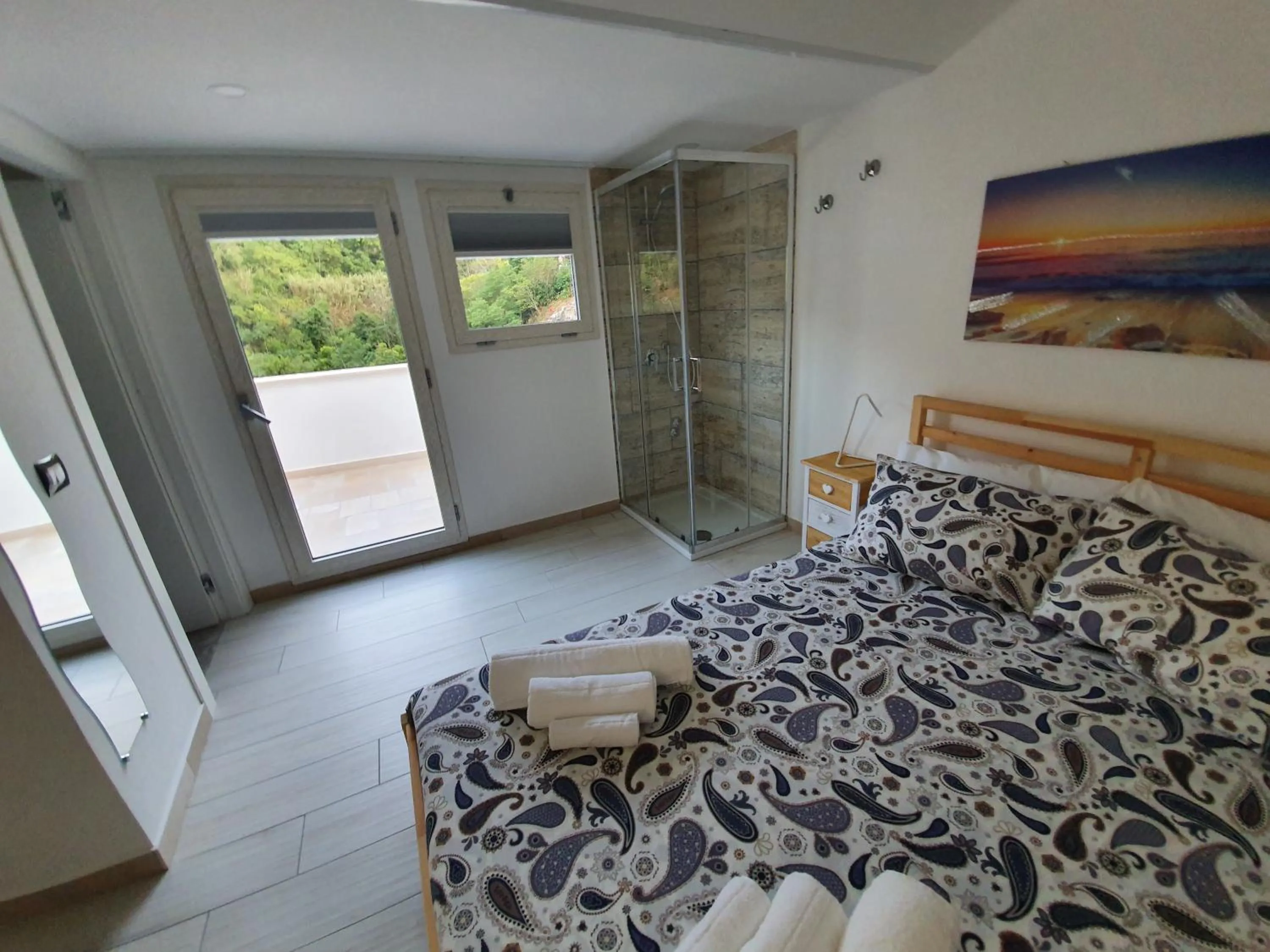 Photo of the whole room, Bed in Il Daviduccio ibla