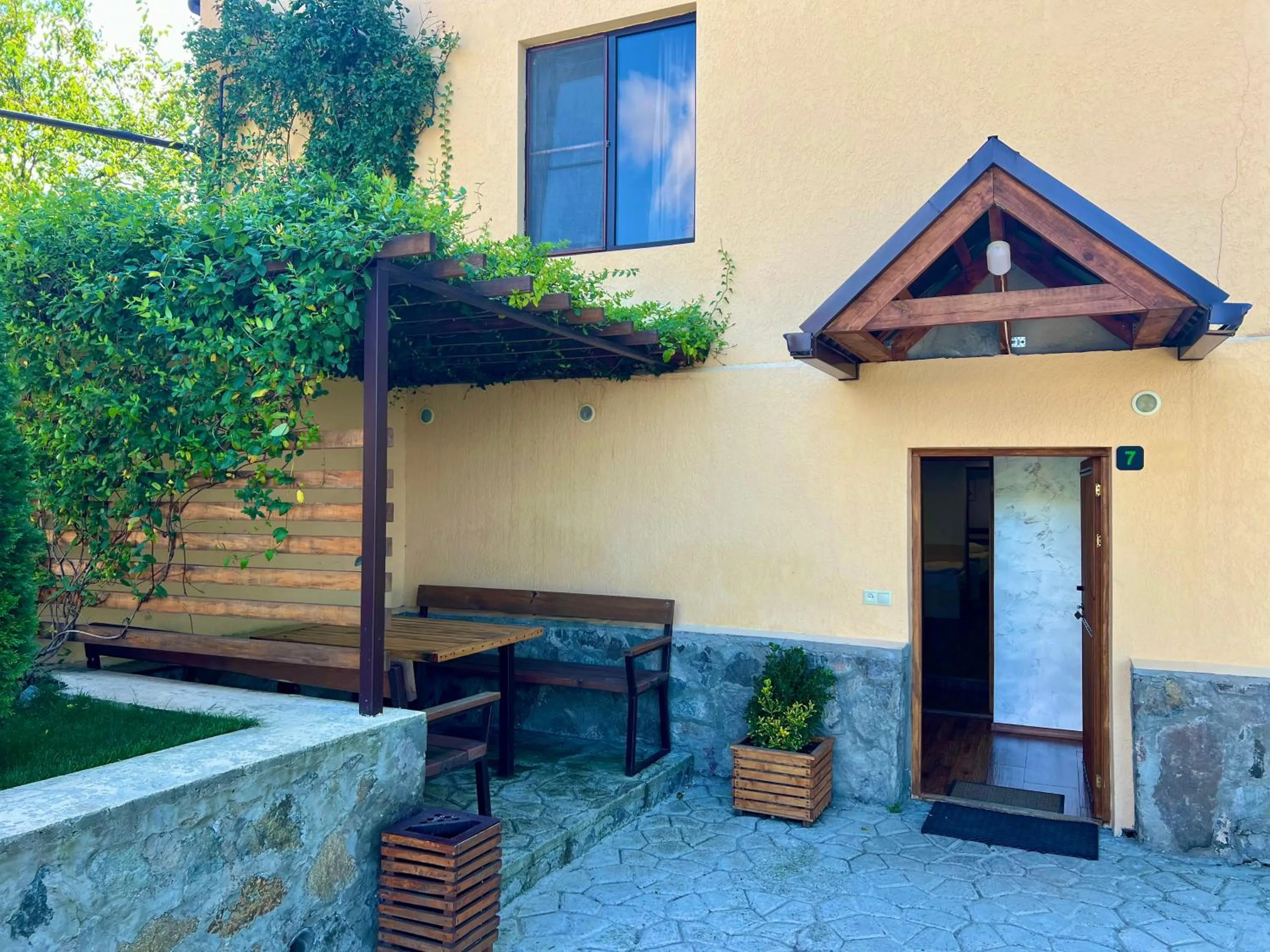 Economy Quadruple Room in DiliVita Rest House