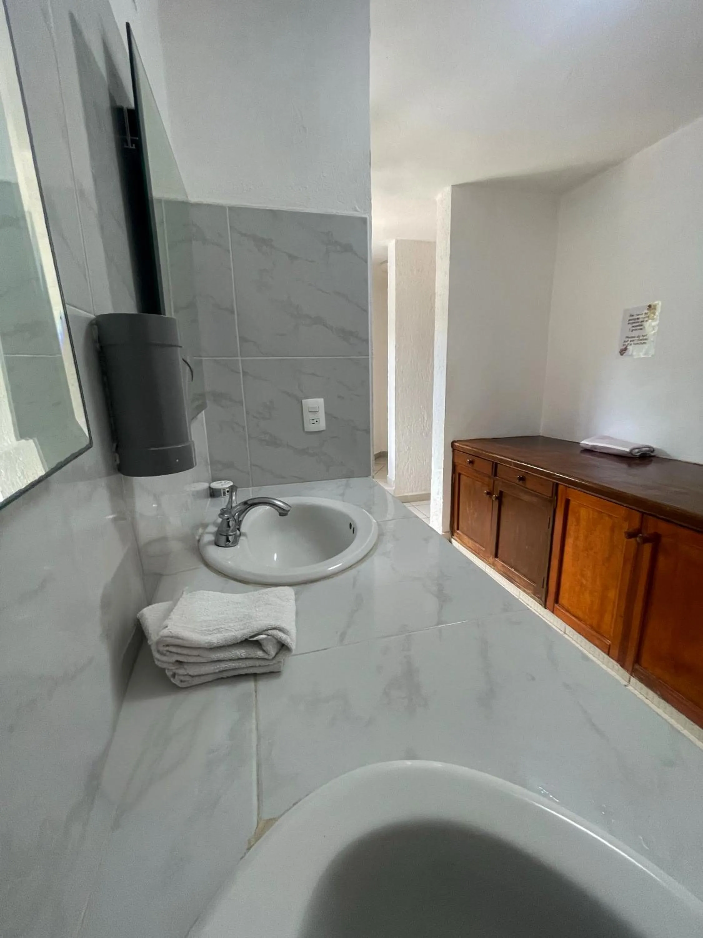 Bathroom in Casa Luna Family & Friends