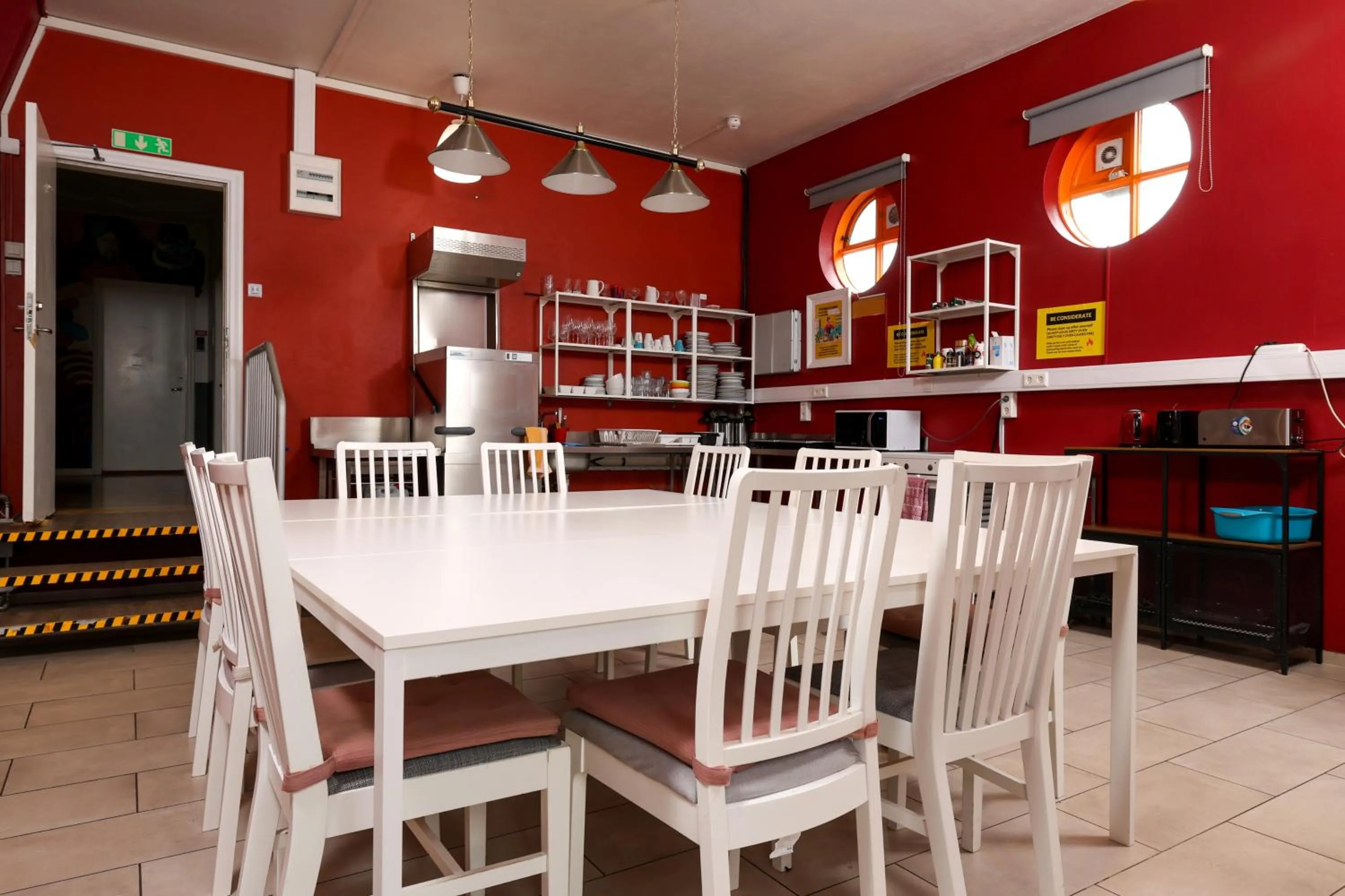 Kitchen or kitchenette in Hostel B47