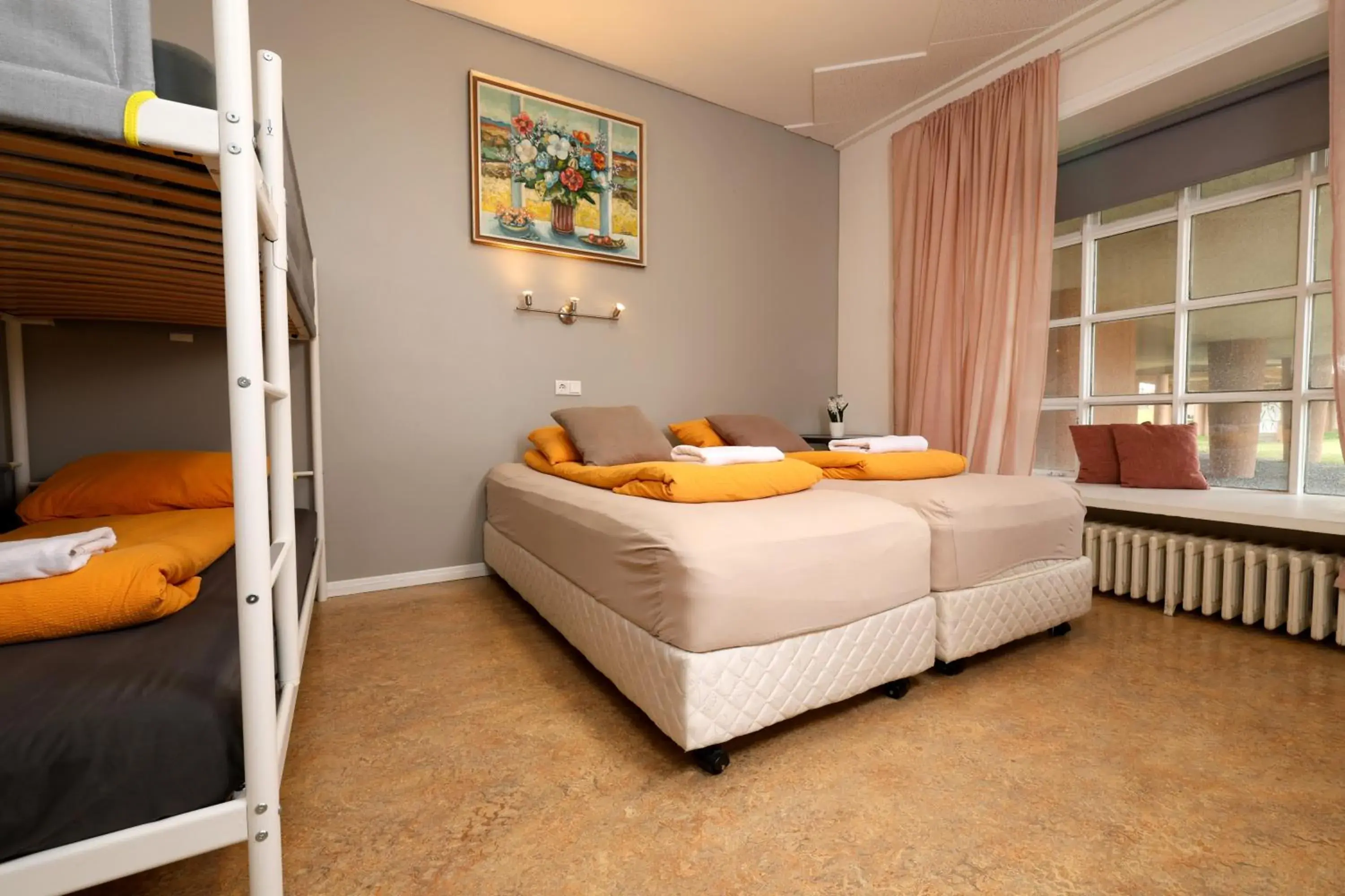 Photo of the whole room, Bed in Hostel B47 Photo of the whole room, Bed in Hostel B47