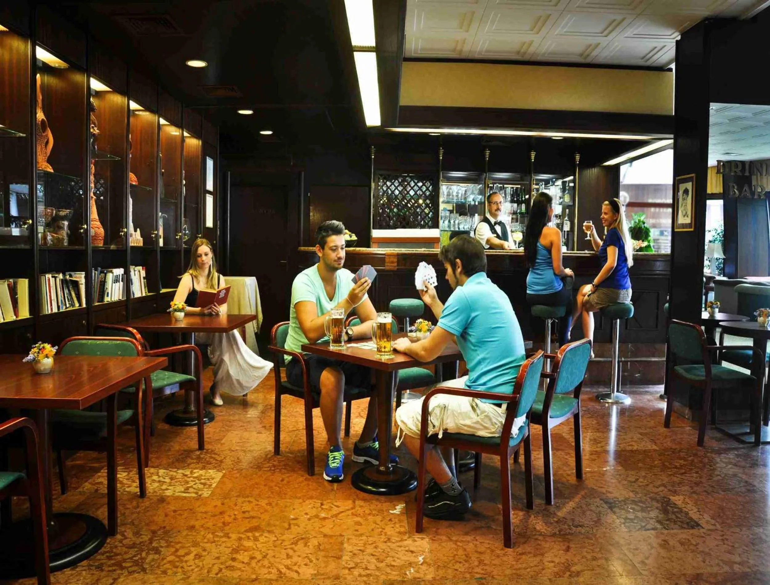 Lounge or bar in Hotel Lövér Sopron