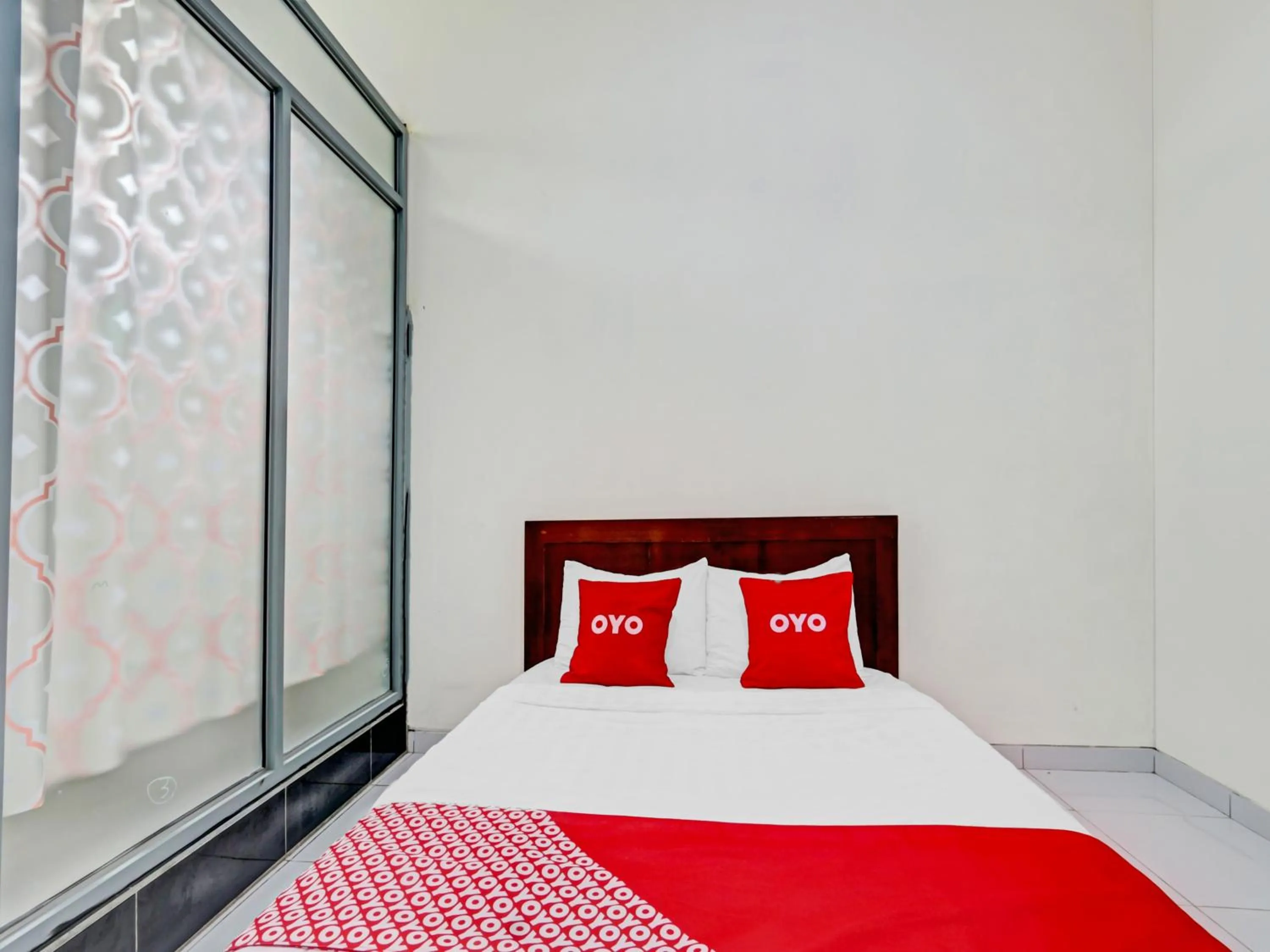 Bedroom in OYO 90517 Homestay Wonosobo Asri