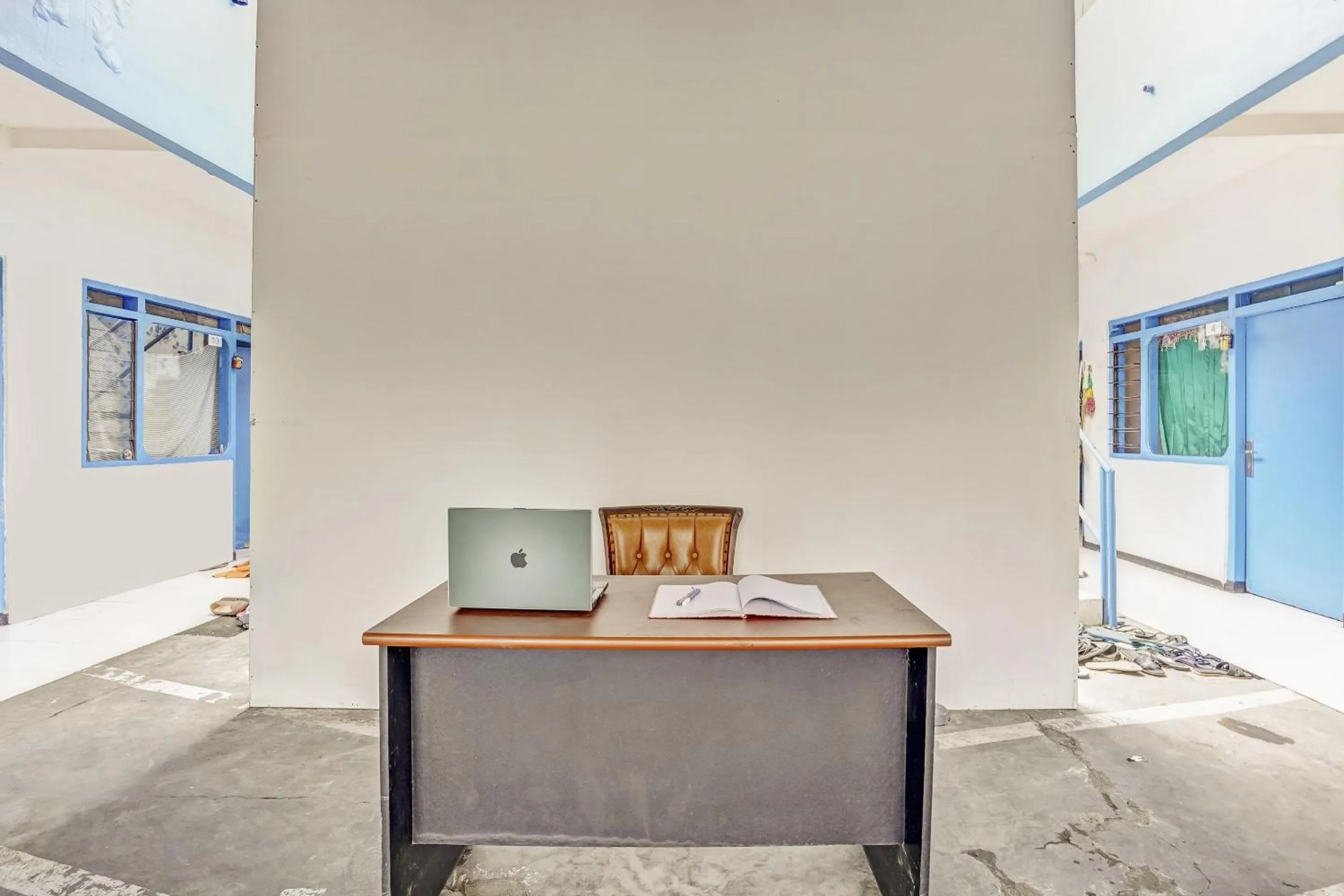 Lobby or reception in OYO Life 90523 Homestay Jenggolo