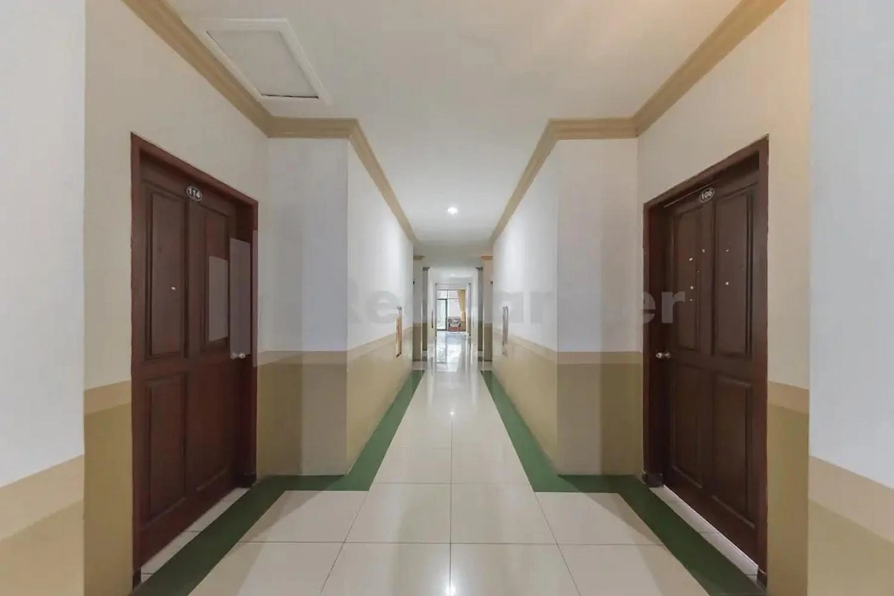 Property building in Hotel Ayong Linggarjati Kuningan Mitra RedDoorz