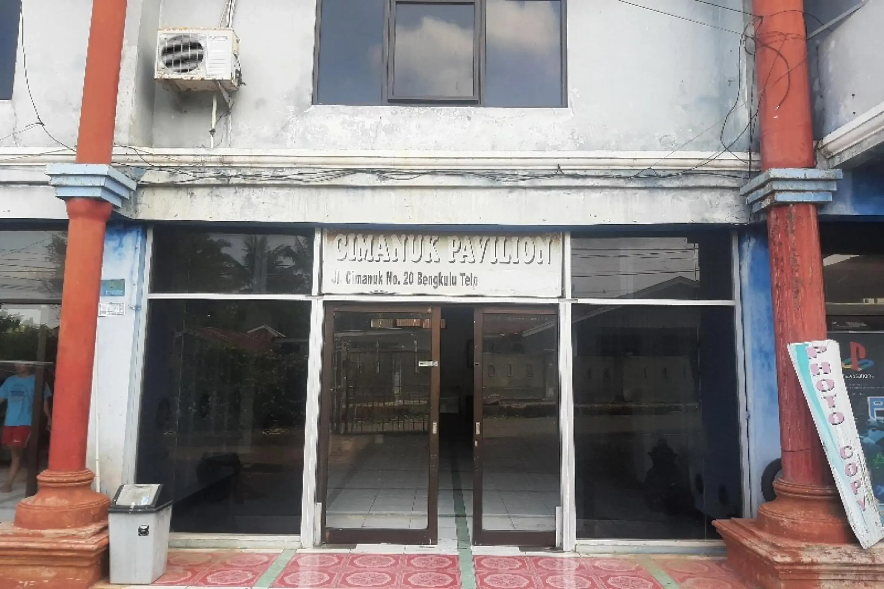 Facade/entrance in Hotel O Cimanuk Pavilion Facade/entrance in Hotel O Cimanuk Pavilion