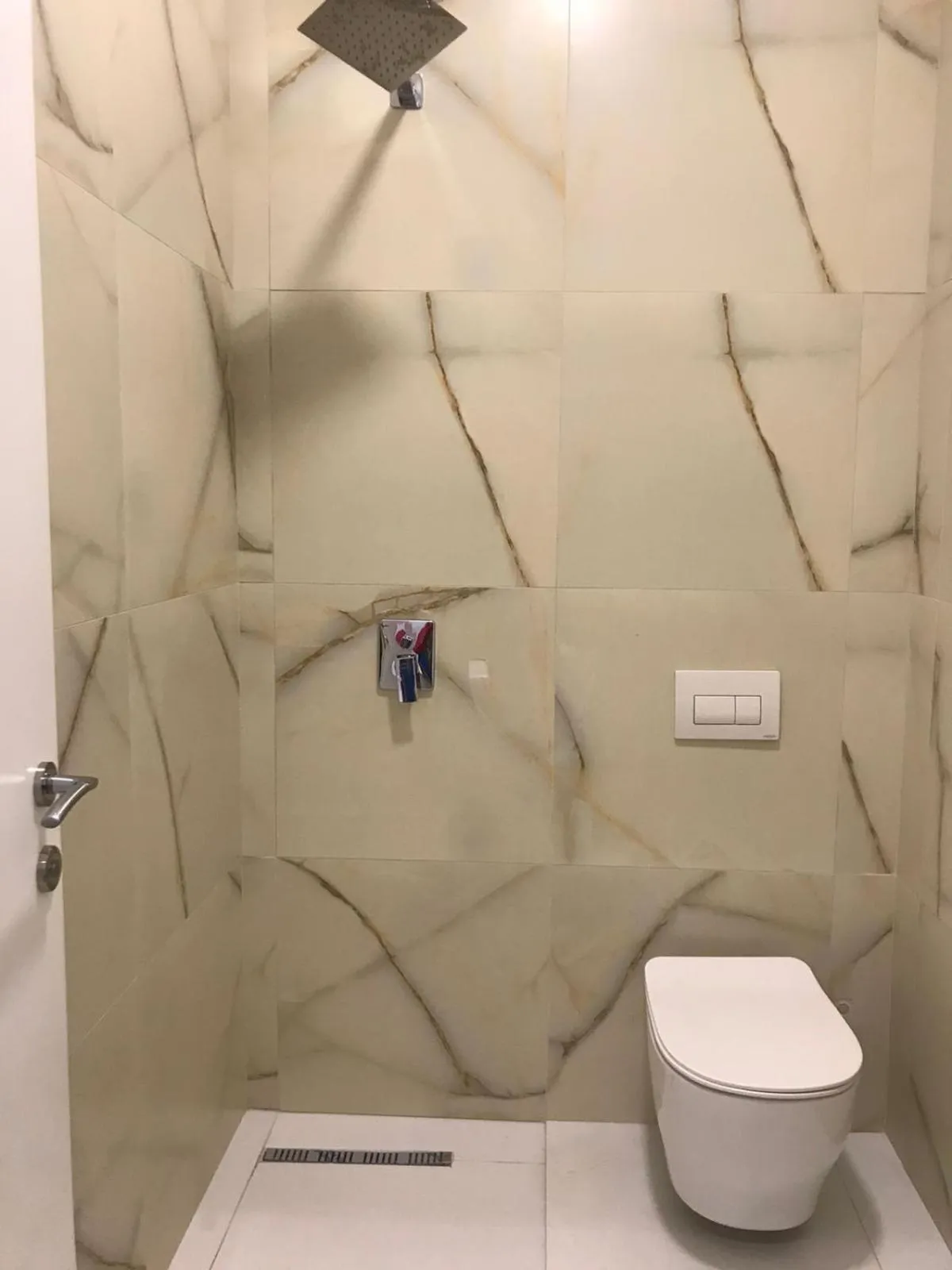 Toilet in Hotel SUNSET GL