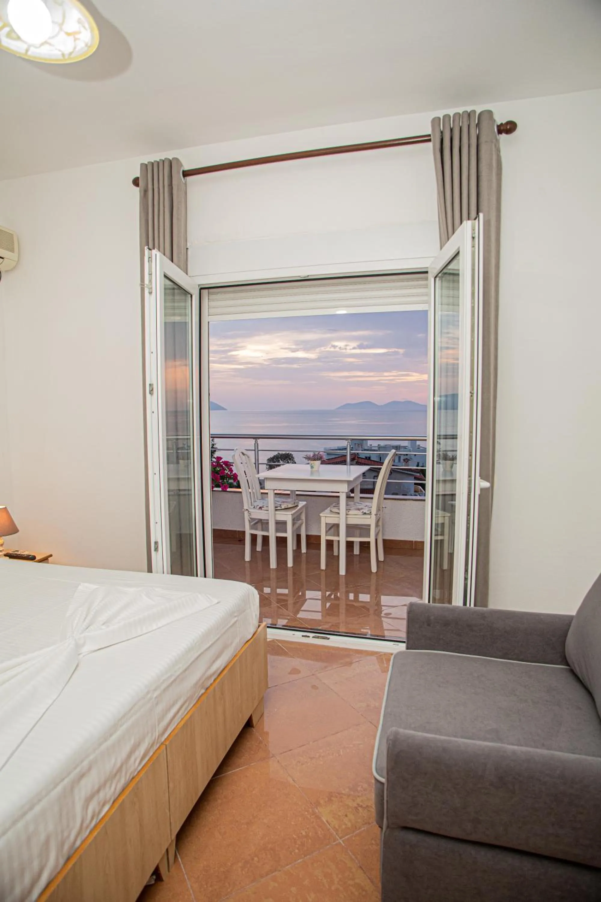 Bed in Hotel SUNSET GL