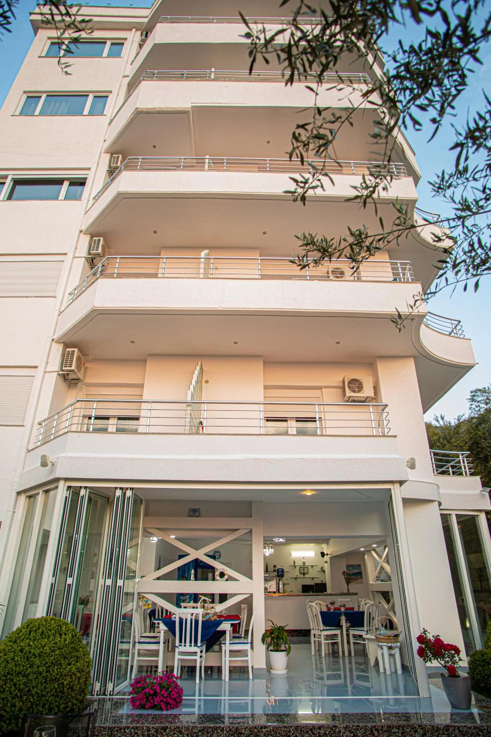 Property building in Hotel SUNSET GL